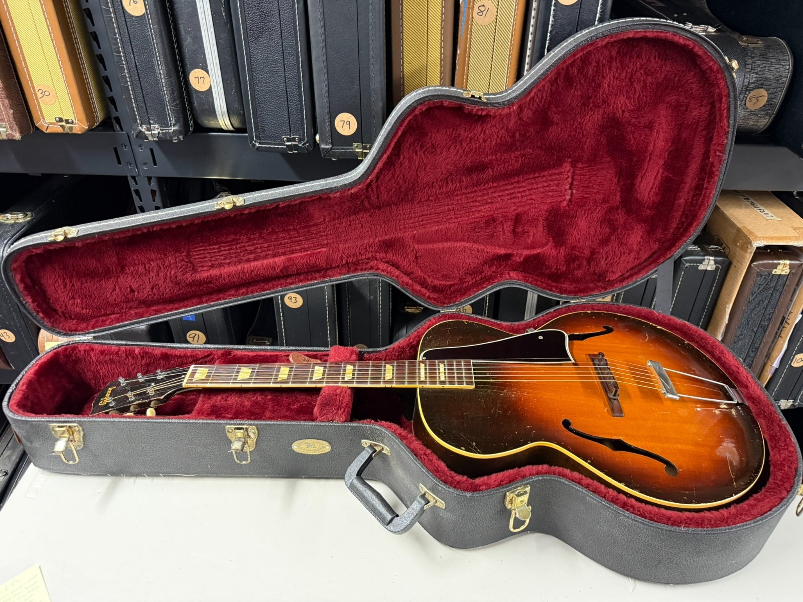 1950’s Gibson L-50 Archtop Very Good Condition Great Player with Tons of Mojo