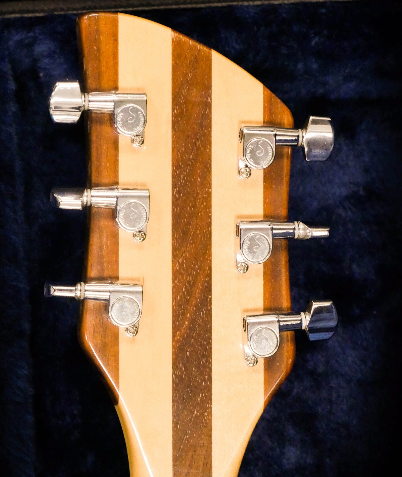 1998 Rickenbacker 360 – Super Rare Custom Mapleglo w/ Case