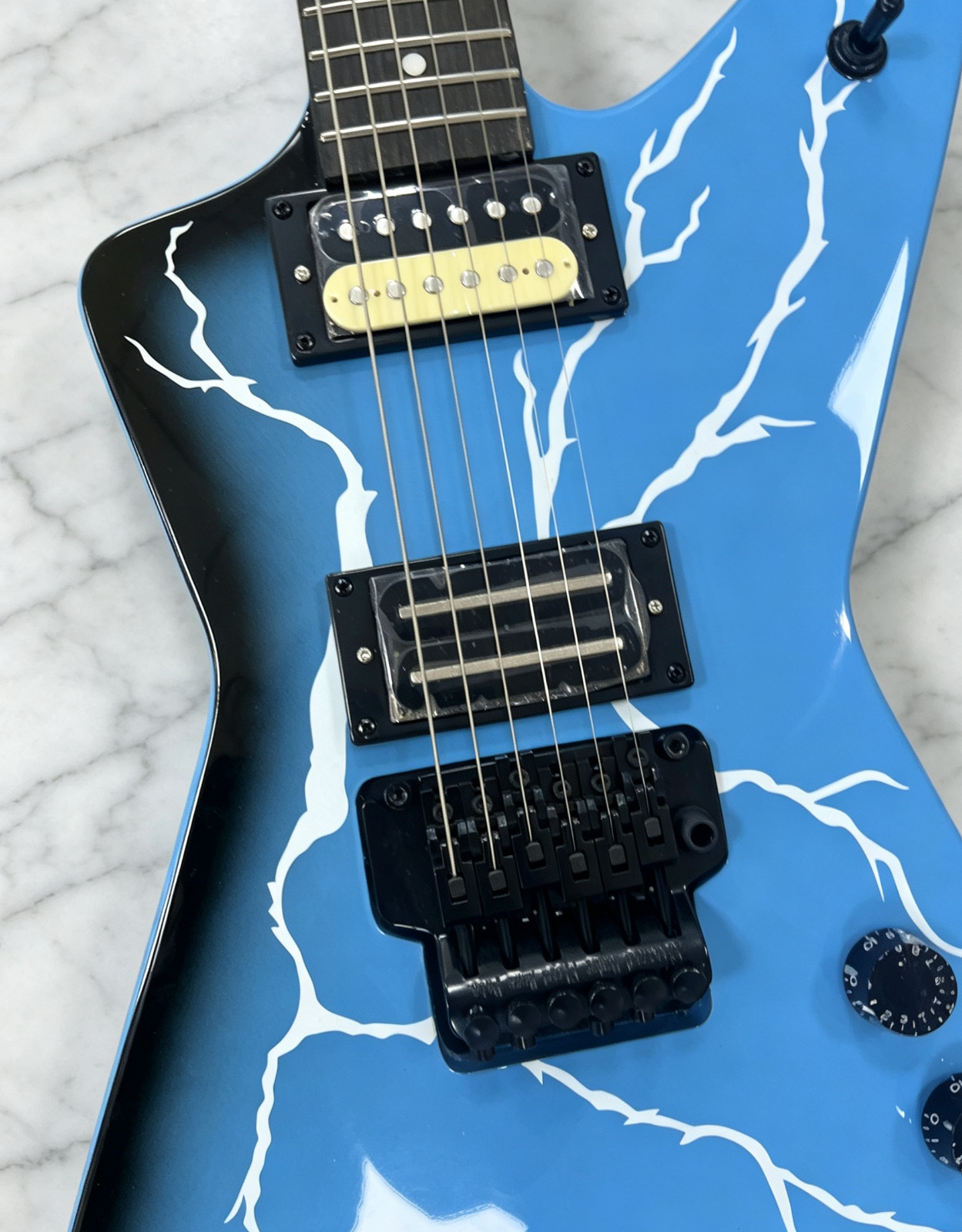 US warehouse Dimebag Darrel The Dean ML Shaped Electric Guitar Floyd Rose Bridge
