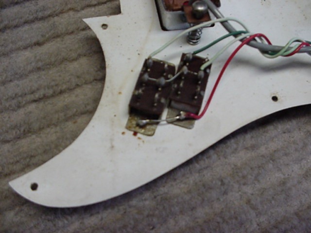 VINTAGE 60s SORRENTO KINGSTON ELECTRIC TEISCO Tortoise Pickguard & PUs knobs