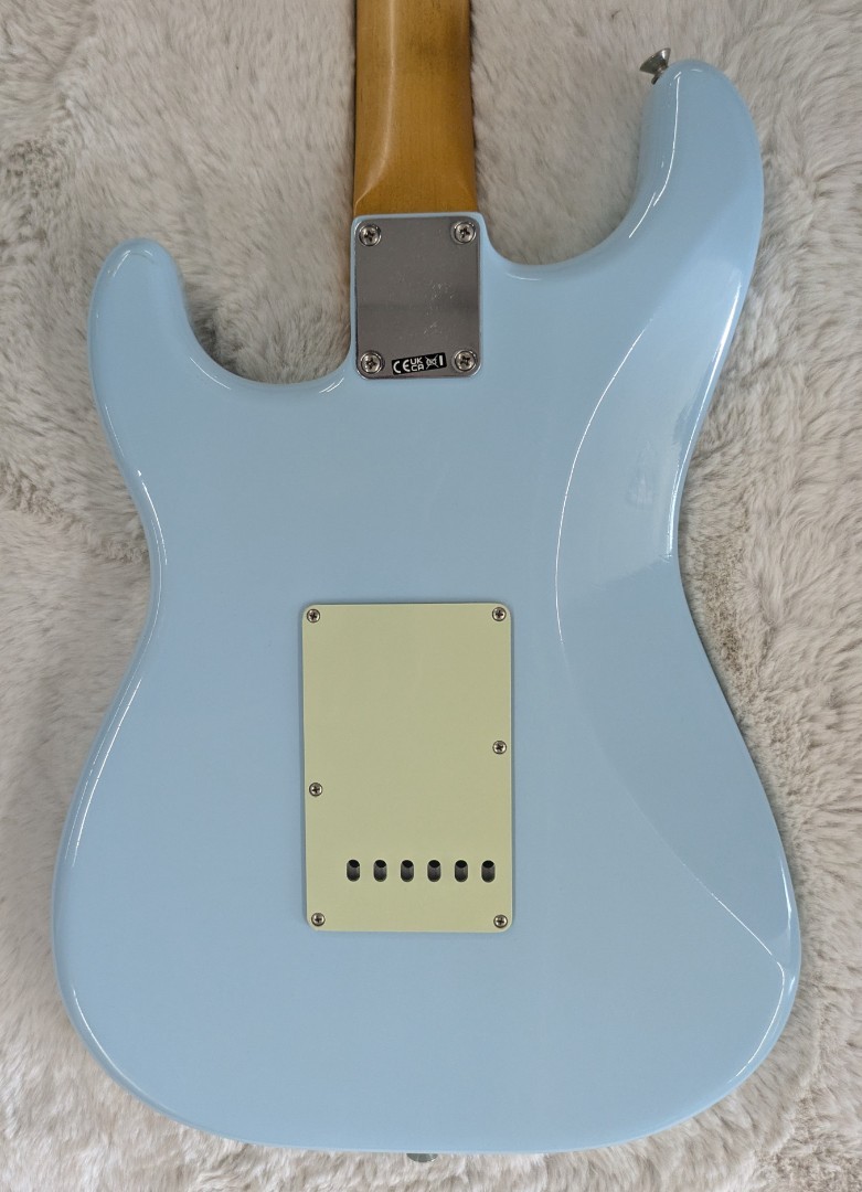 Fender Vintera II Road Worn ’60s Stratocaster Electric Guitar, Sonic Blue w/Case