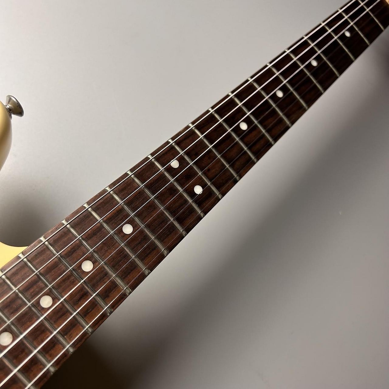 Squier by Fender FSR CYCLONE (no260728)