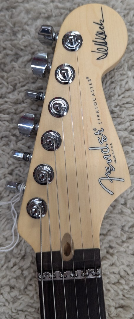 Fender Jeff Beck Stratocaster Guitar, Rosewood Fretboard, Surf Green with Case