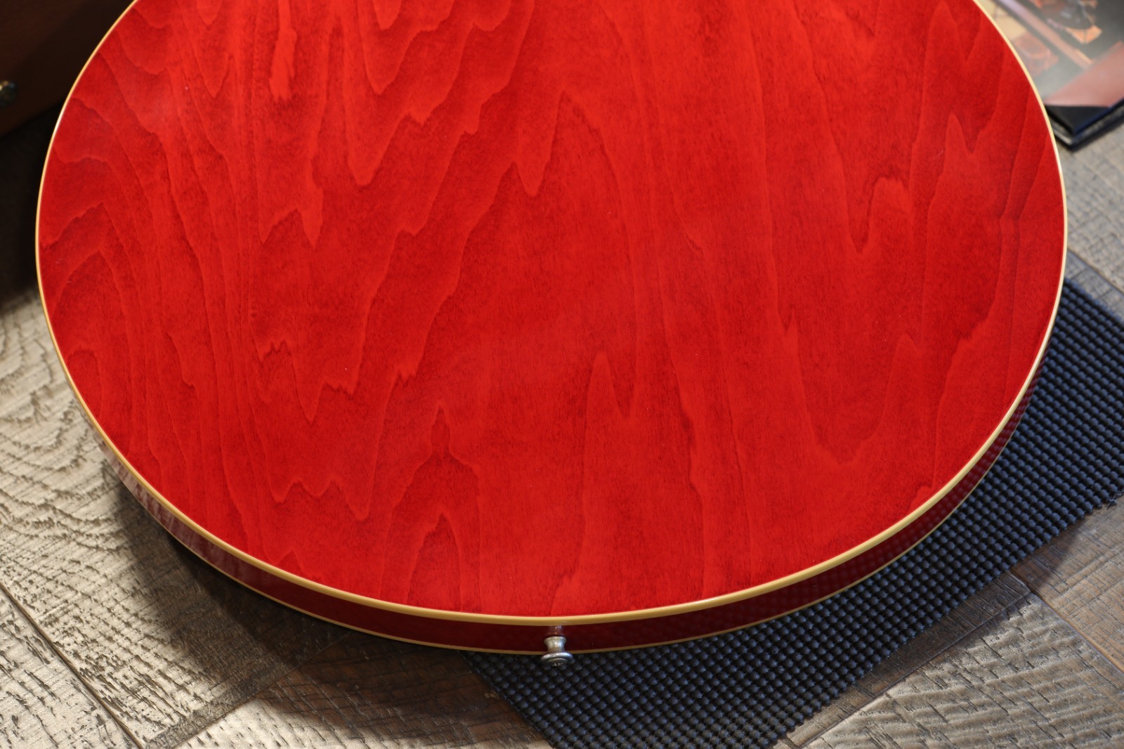 Minty! 2016 Gibson ’61 Warren Haynes ES-335 Guitar Figured Cherry + COA OHSC