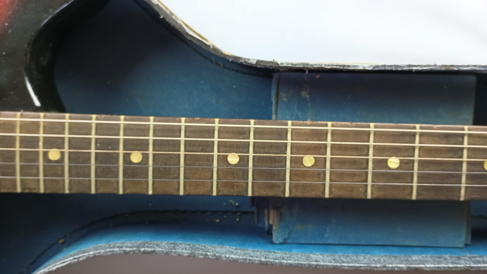 1960’s H15 Bobkat Holiday Brand Vintage Electric Guitar, Gold Foils & CASE