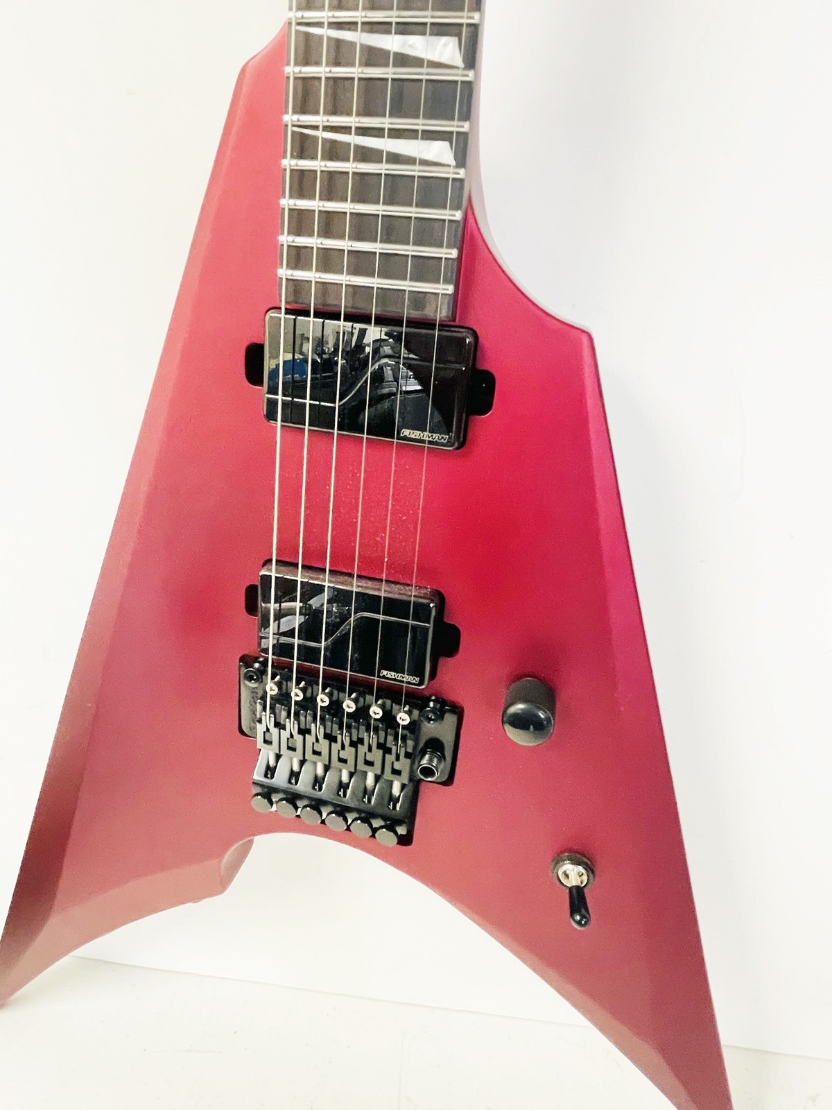 ESP LTD Arrow 1000 Deluxe Guitar Candy Apple Red Satin EMG 81/85 Floyd Rose