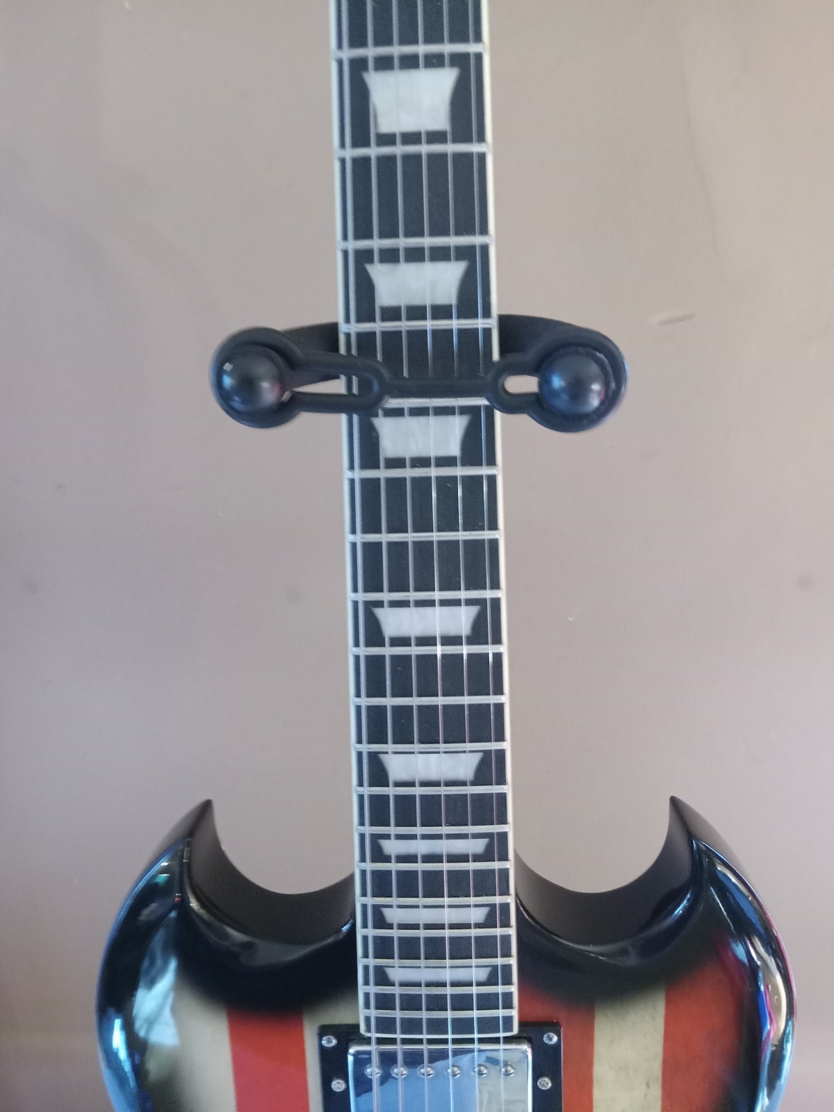 Very Nice Leo Jaymz Double Cut Standard SG Style Electric Guitar