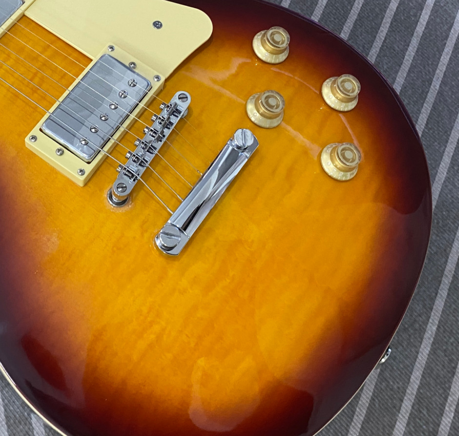 New Solid Body Electric Guitar, Sunburst Finish, HH Humbucker Pickups, Full Size