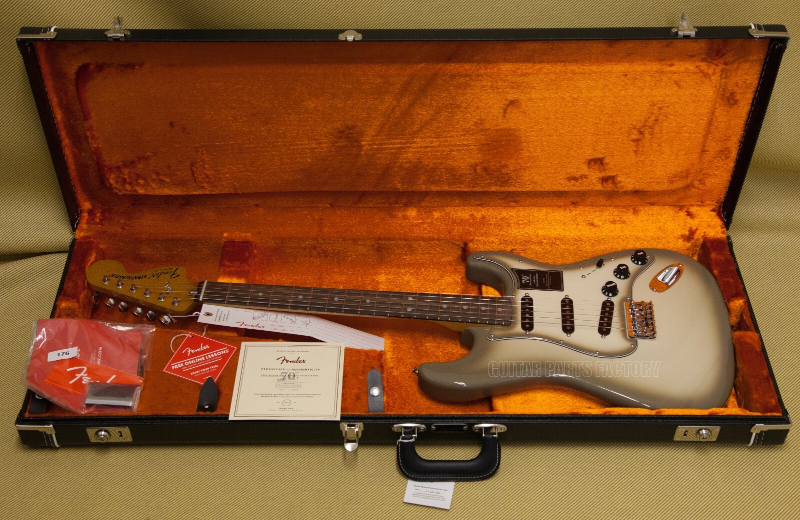 014-7030-888 Fender 70th Anniversary Vintera II Antigua Stratocaster Guitar