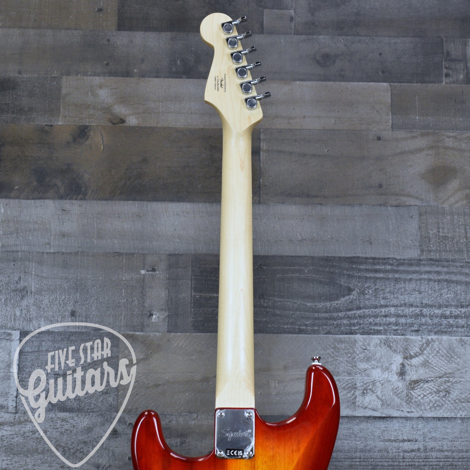 Squier Sonic Stratocaster – Sienna Sunburst
