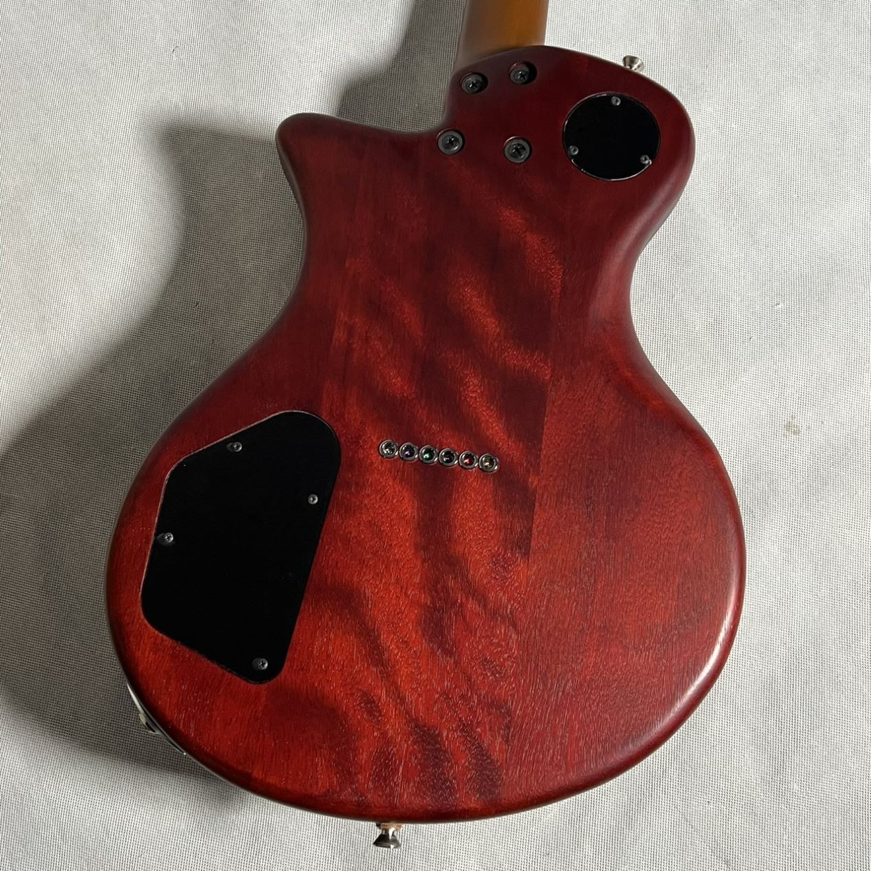 Ryoga Standard Hornet Std-RP90 OWR Mahogany Body Hard Maple Neck Used