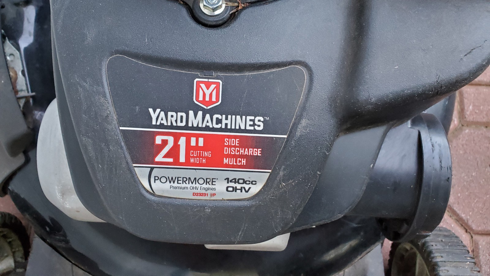 2018 year Yard Machines Briggs & Stratton Powermore 140cc lawn mower engine runs