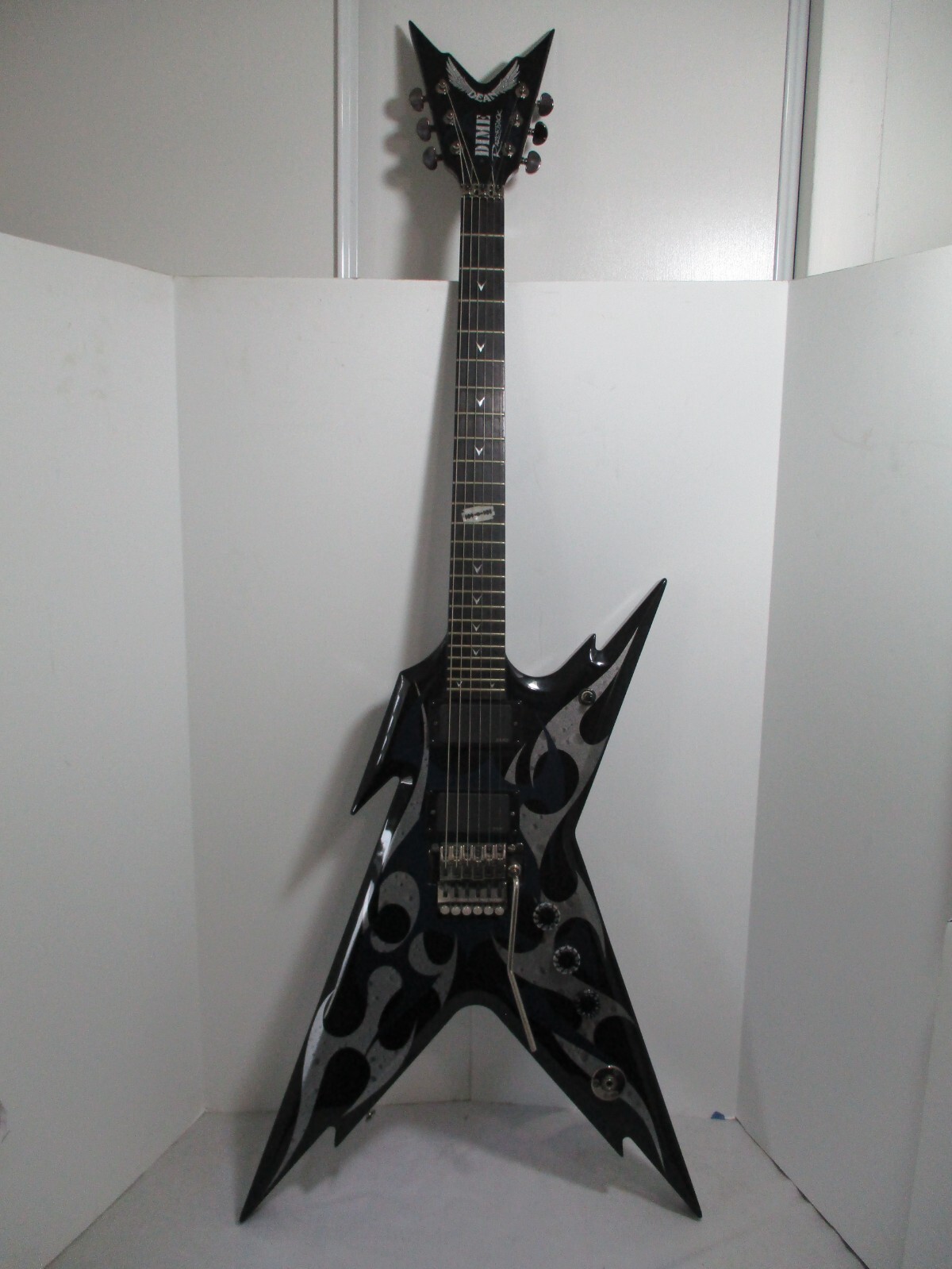 Dean RZR Razorback Black with blue &silver flames and EMG pickups