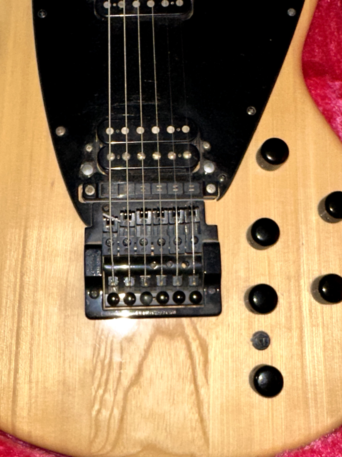 Fuji Roland Electric Guitar Synthesizer 6 String Serial #100757 CASE + OG Lyrics