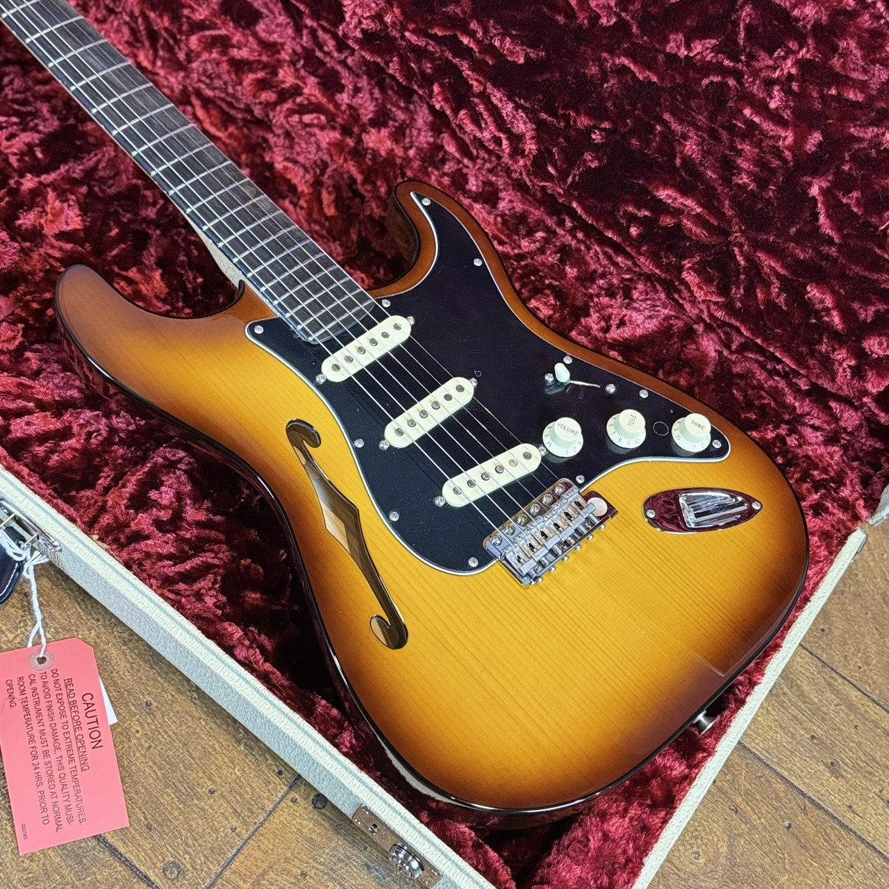 Fender Suona Stratocaster Thinline Violin Burst Used Electric Guitar