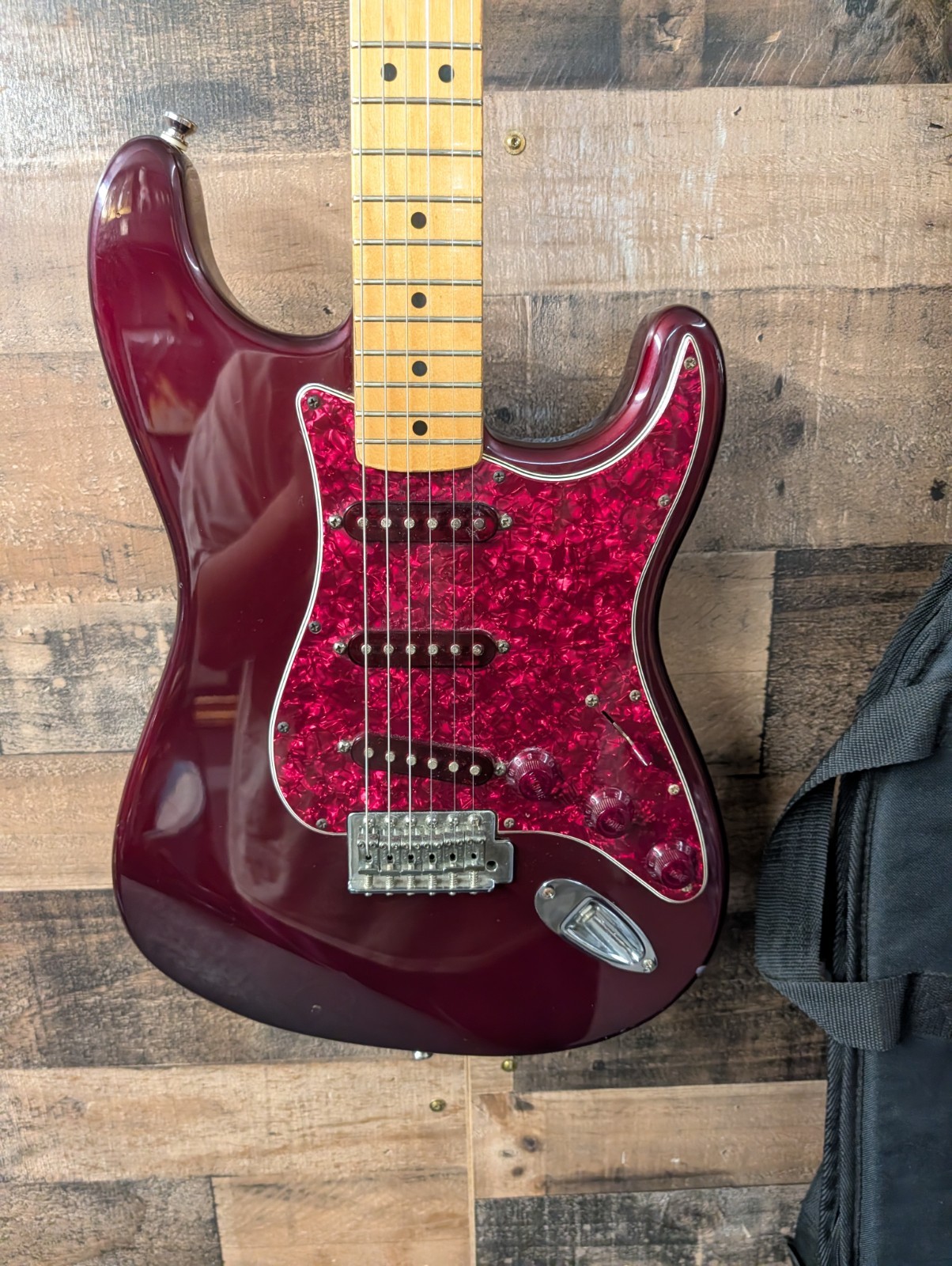 2002 Fender FSR Trans Moto Stratocaster Wine Red W/ Gig Bag Mim