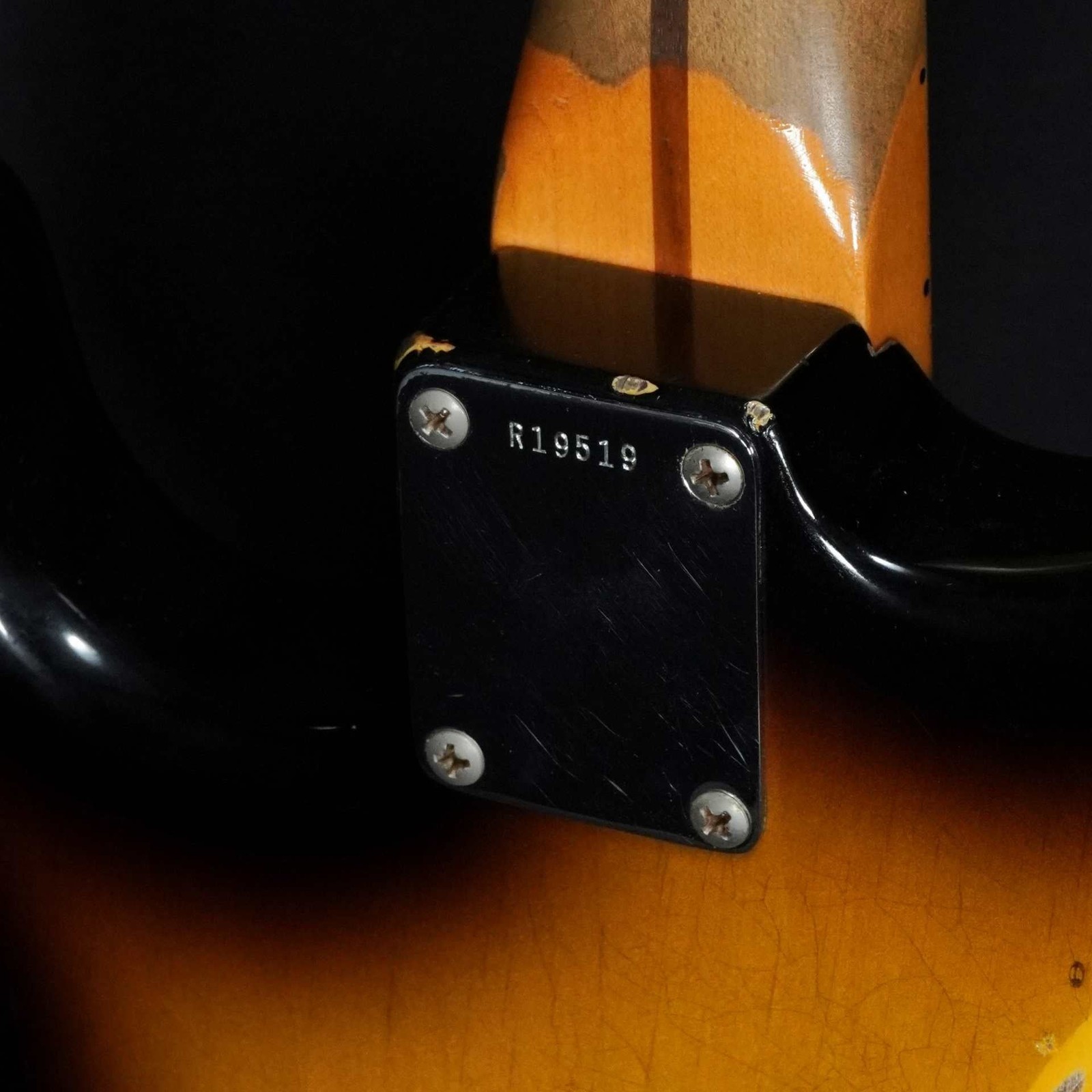 FENDER CUSTOM SHOP 1956 Stratocaster Aged Mod 2-Tone Sunburst [R19519]