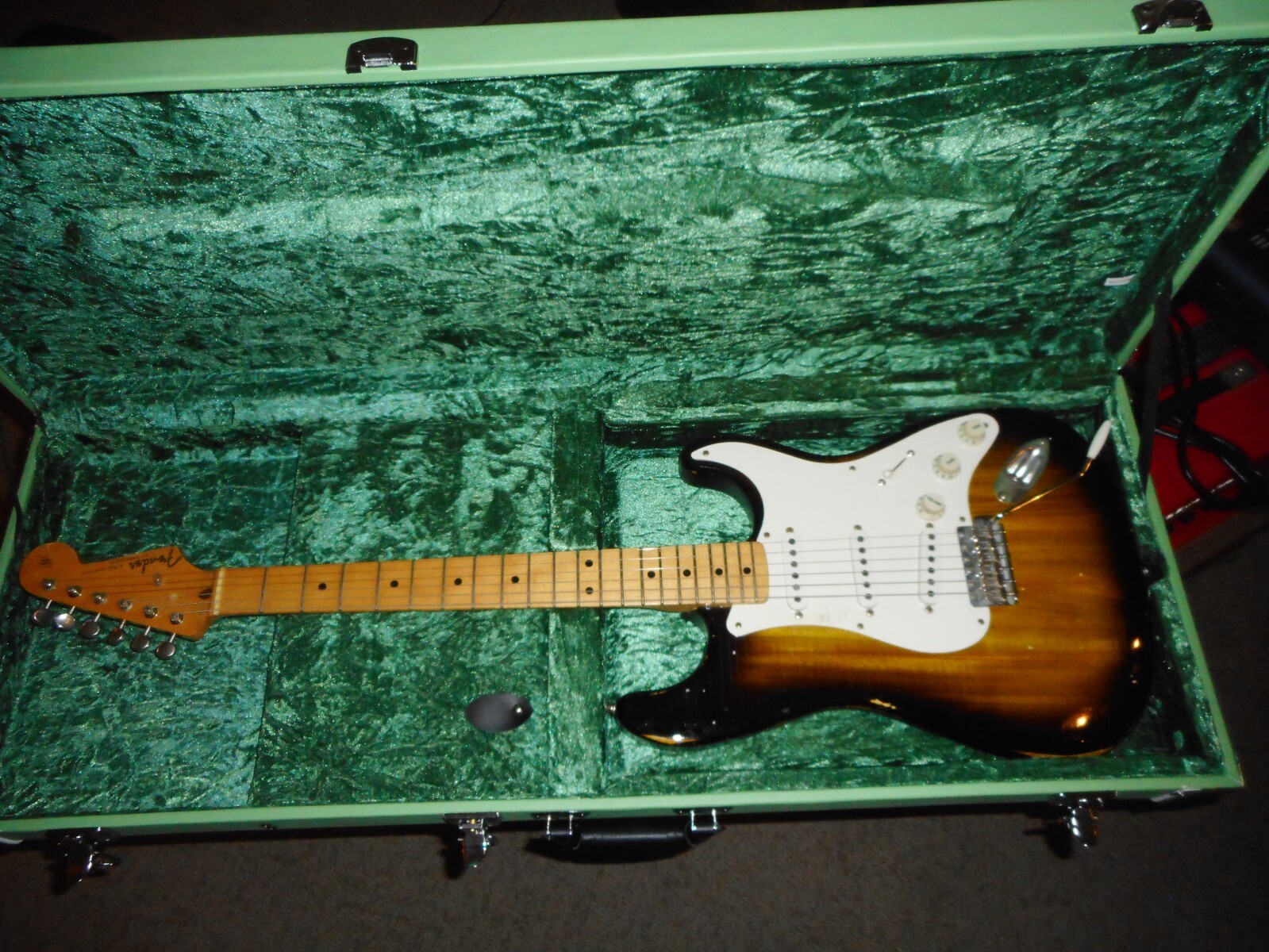 Scarecrow Guitars 1950’s Vintage vibe TV Jones Starwood Strat 5.5 lbs