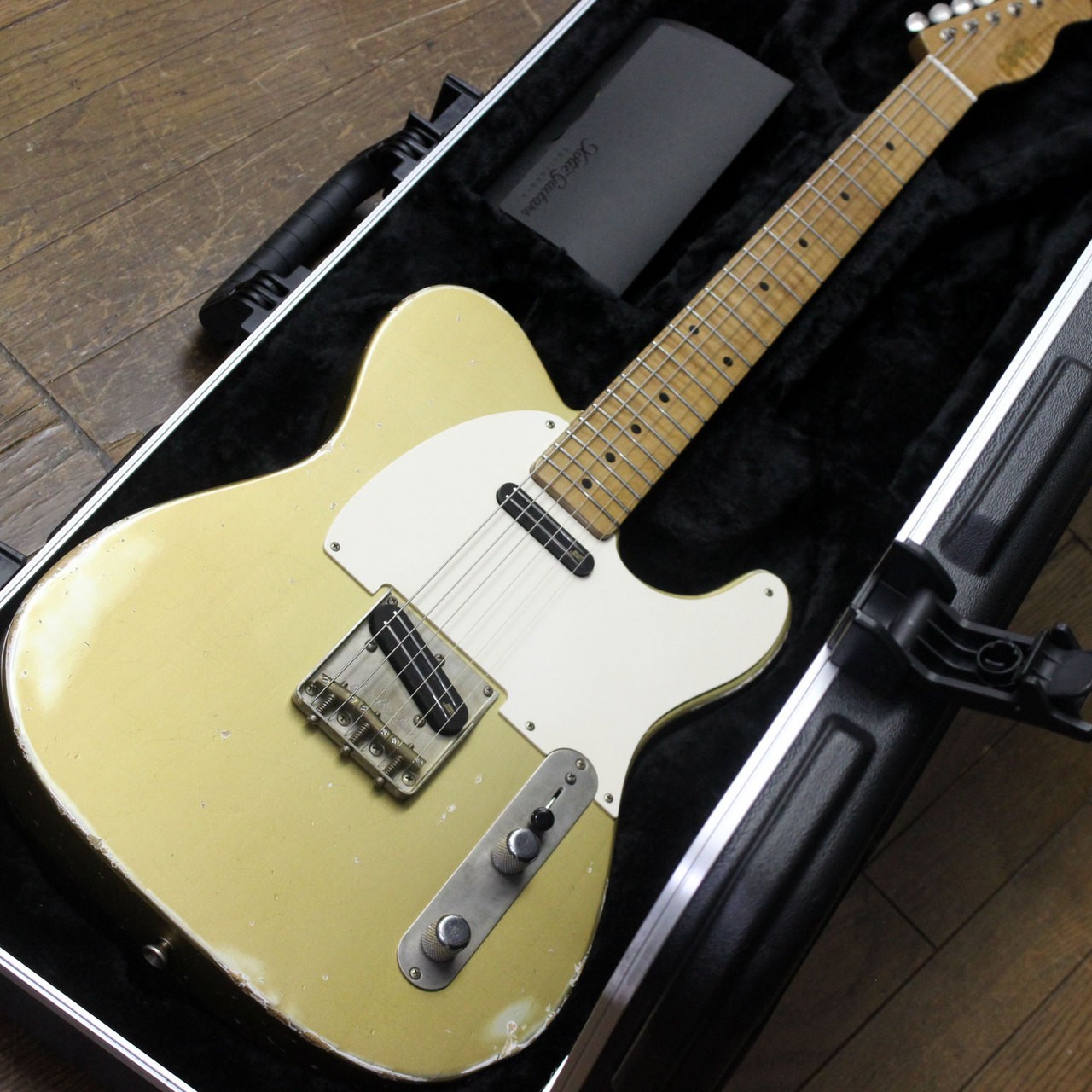 Xotic XTC-1 Shoreline Gold Medium Aged Joe Barden PU & Bridge specification 2023