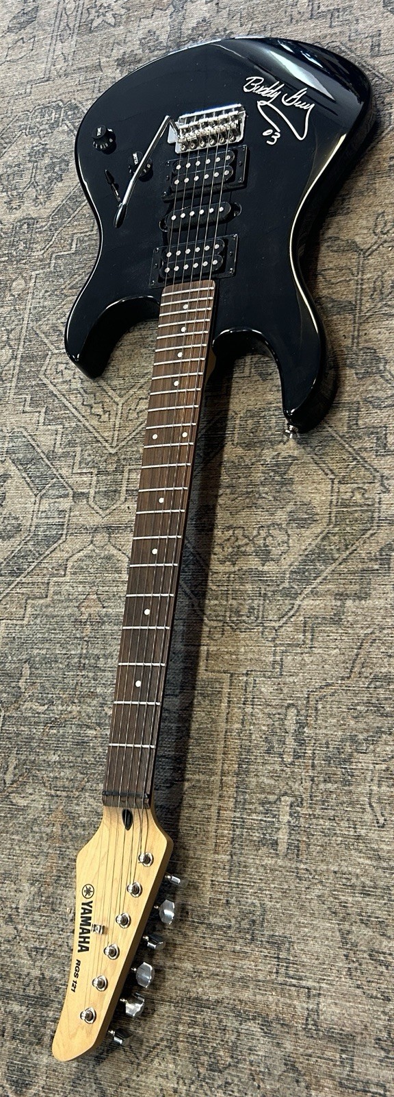 2003 Buddy Guy Autographed Electric Guitar