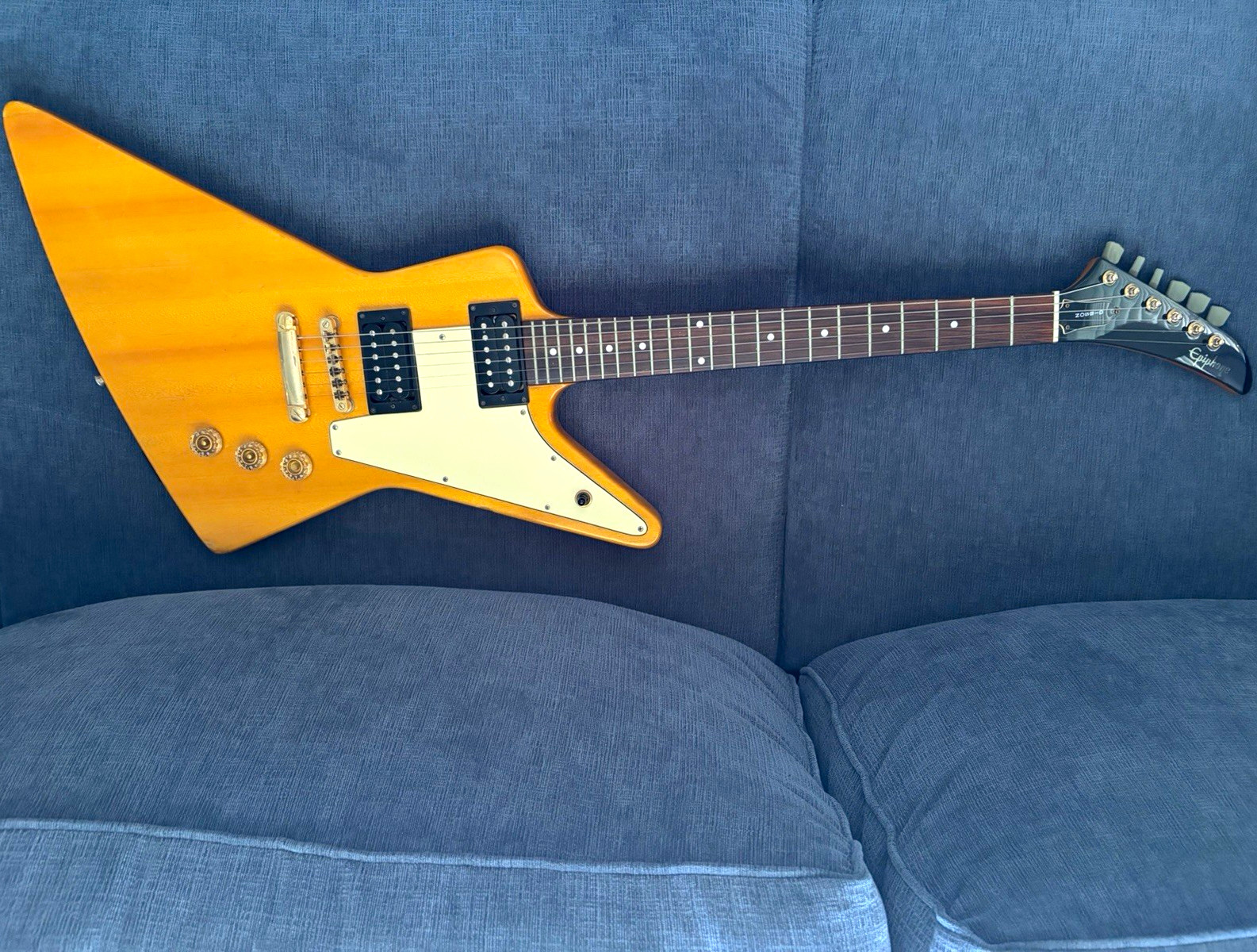 Epiphone Explorer RH Guitar Korina Very Good