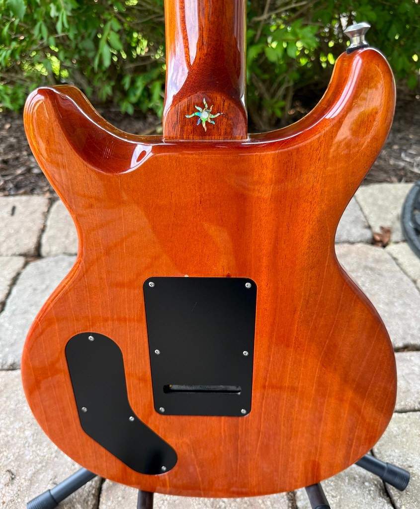 Thorn Artisan Custom #117 Spalted Maple 2005 Near Mint Cond. “FREE SHIP”
