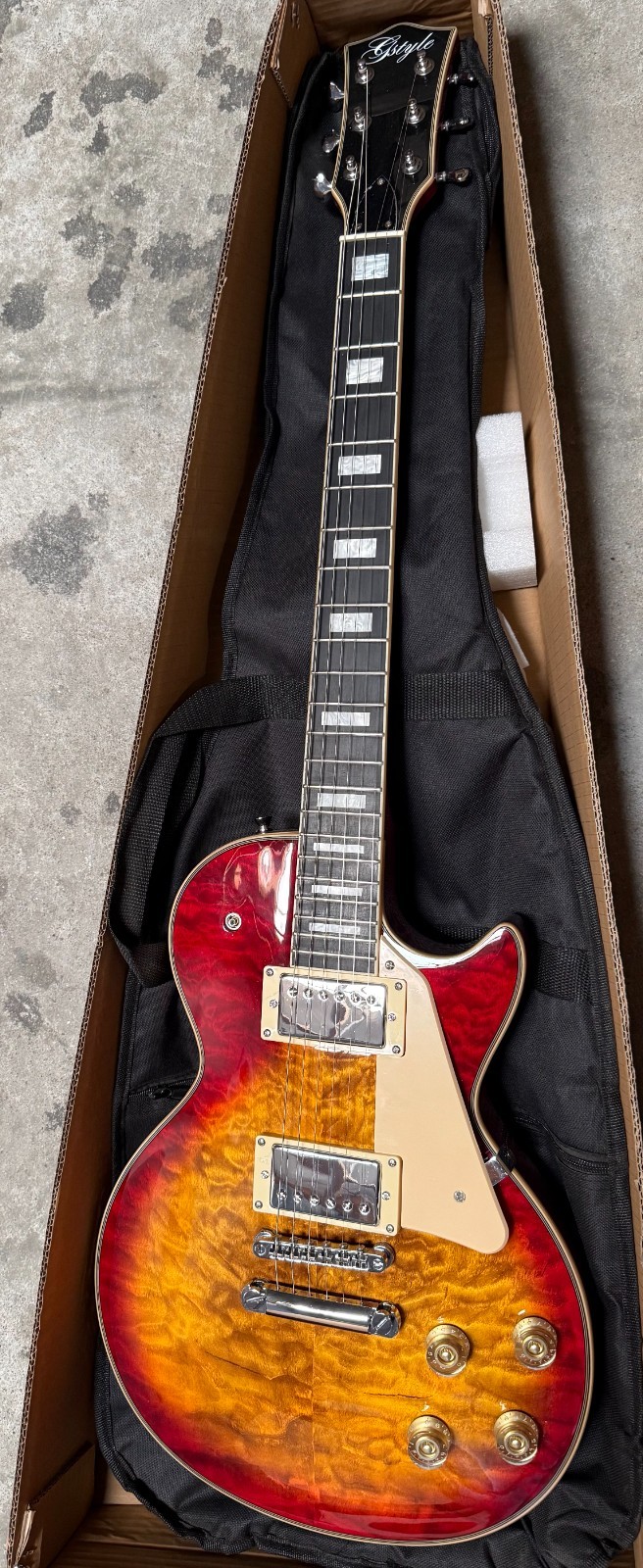 (Switch Toggler Broken) Electric Guitar quilted maple top Okoume Body
