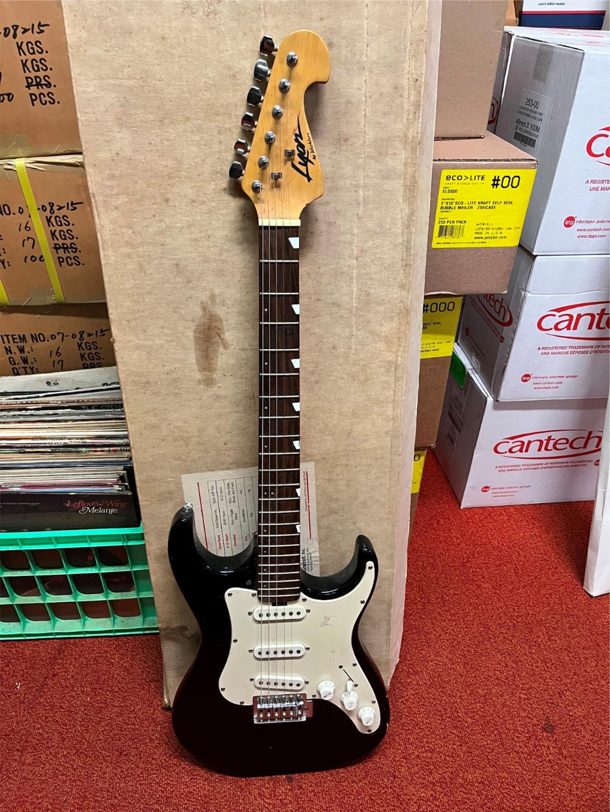 Lyon by Washburn Black White Electric Guitar right handed 39″ missing string