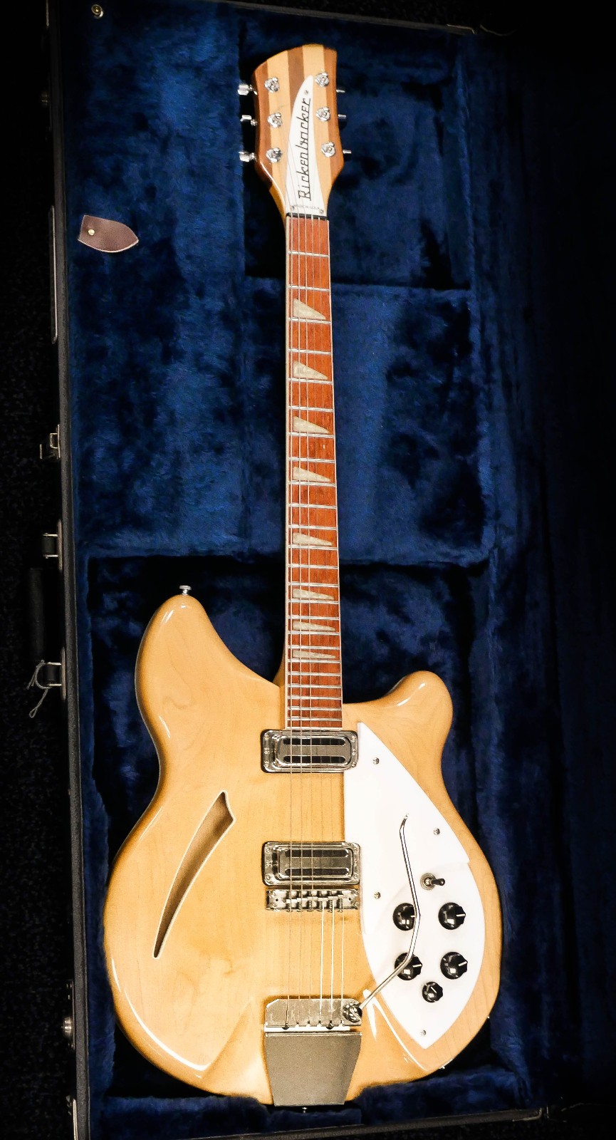 1998 Rickenbacker 360 – Super Rare Custom Mapleglo w/ Case