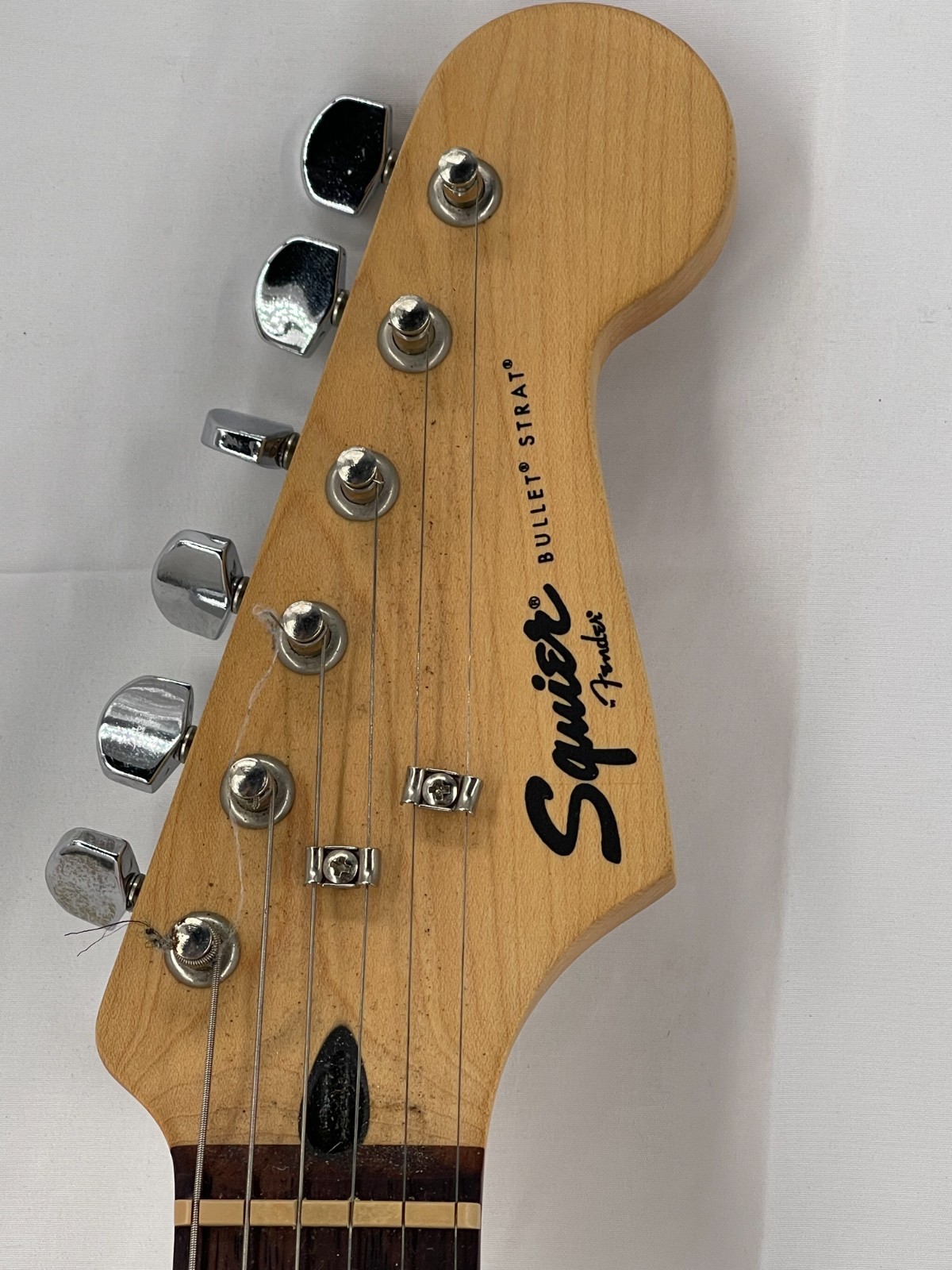 Squier Bullet Stratocaster HSS Electric Guitar Shell Pink Rosewood Fender Indone
