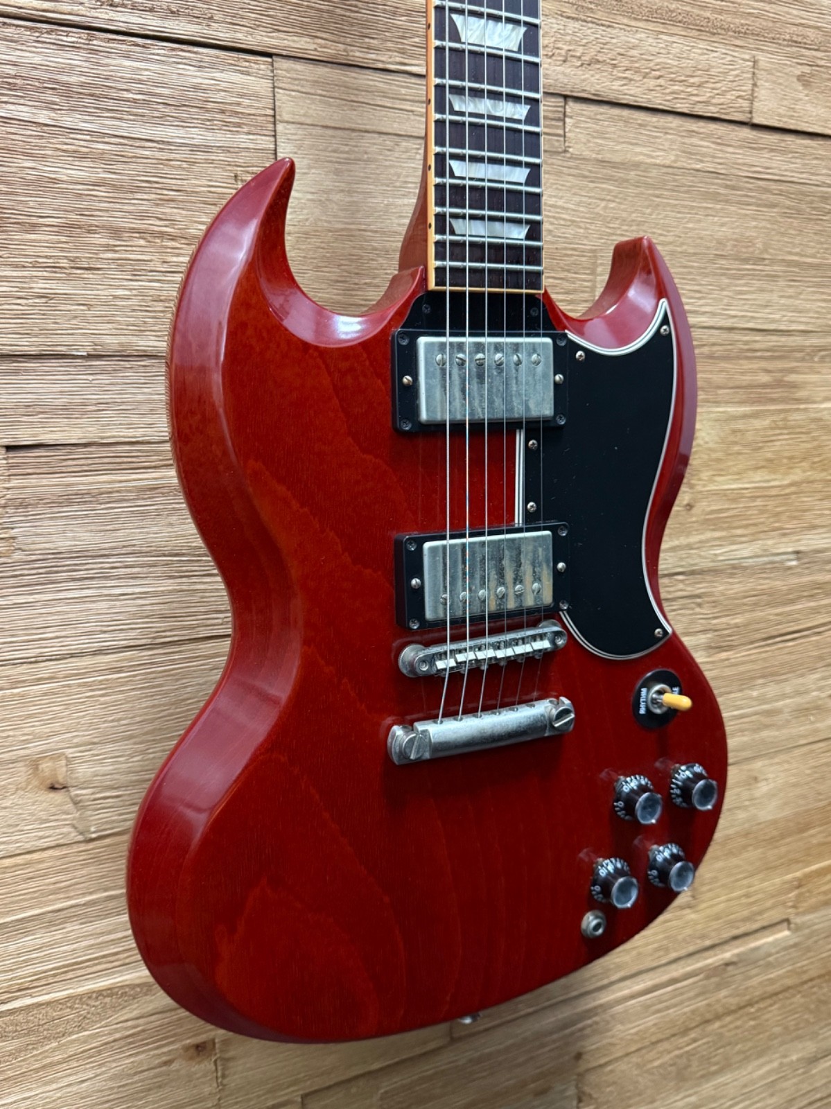 Gibson Custom Shop ’62 SG Standard Reissue VOS – 2006 -7lbs 3oz w/OHSC