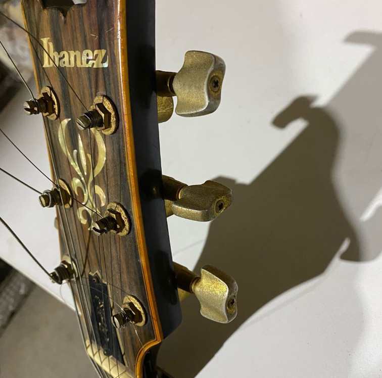 Ibanez Artist Series AR-305 AV 1980s Japan Vintage Electric Guitar RefNo 6792