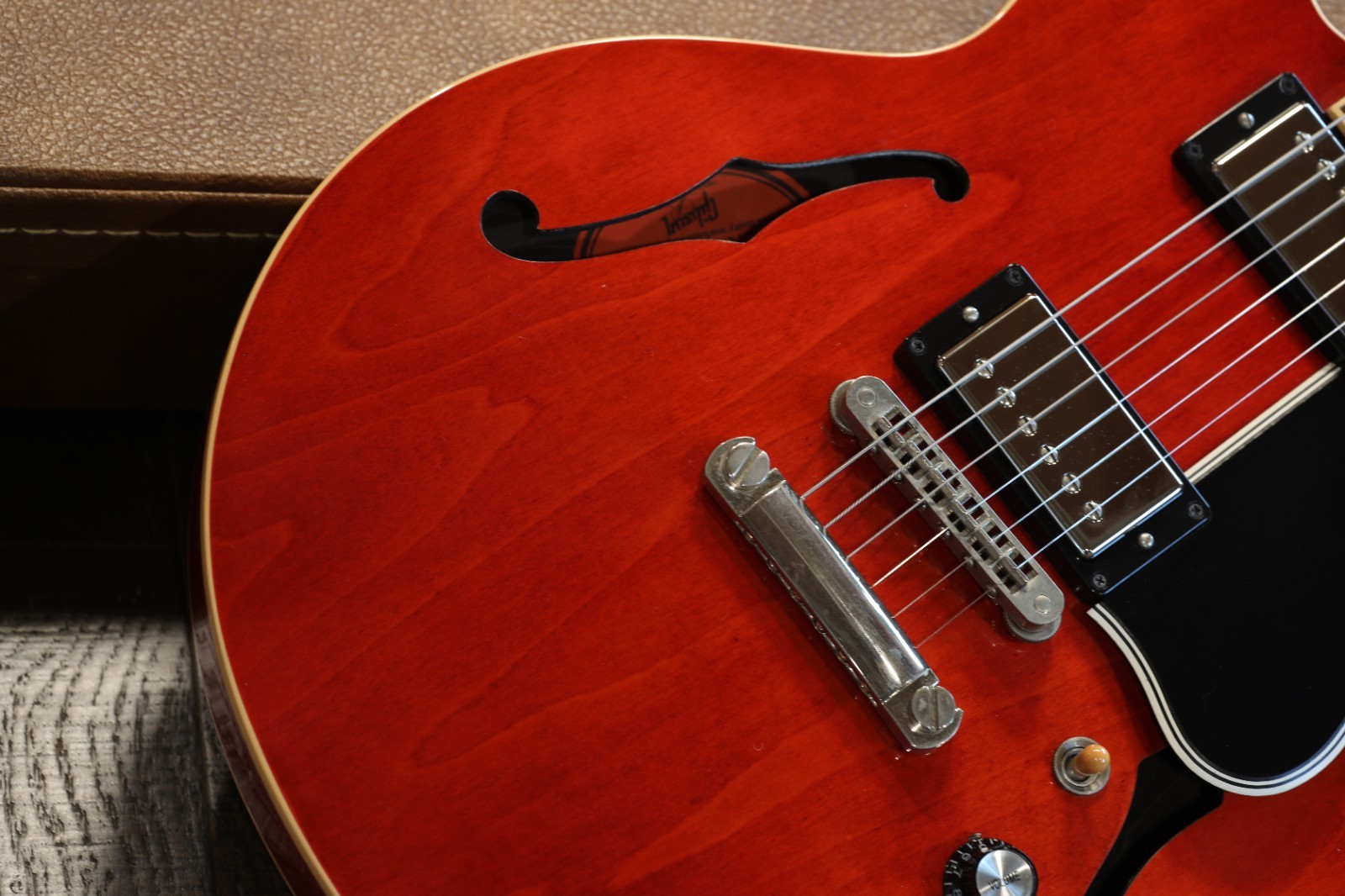 2013 Gibson ES-339 Semi-Hollow Electric Guitar Cherry + OHSC