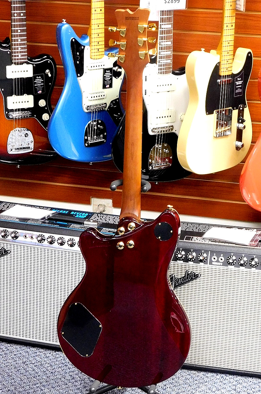 2025 EVH SA-126 Standard Semi-hollowbody Electric Guitar! Wine Red! VERY NICE!!!