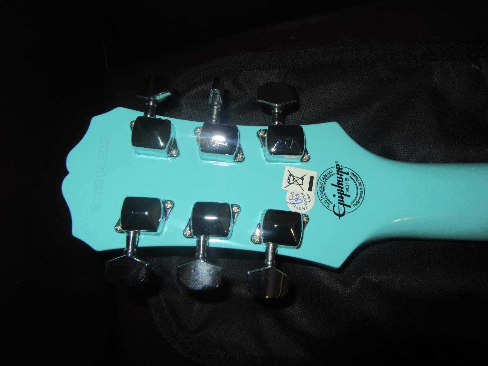 MINT 2018 Epiphone Les Paul SL electric guitar