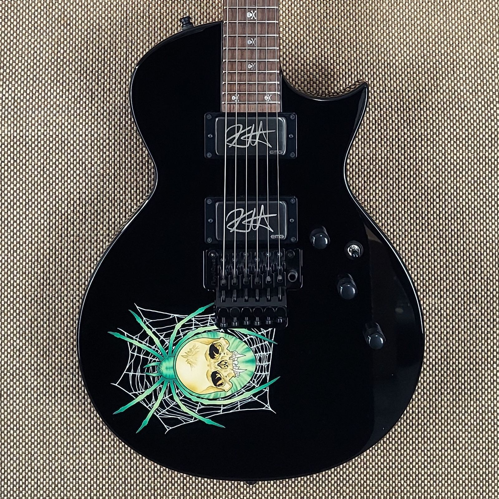 2023 ESP KH-3 Kirk Hammet COA Included Neck Thru! (330)