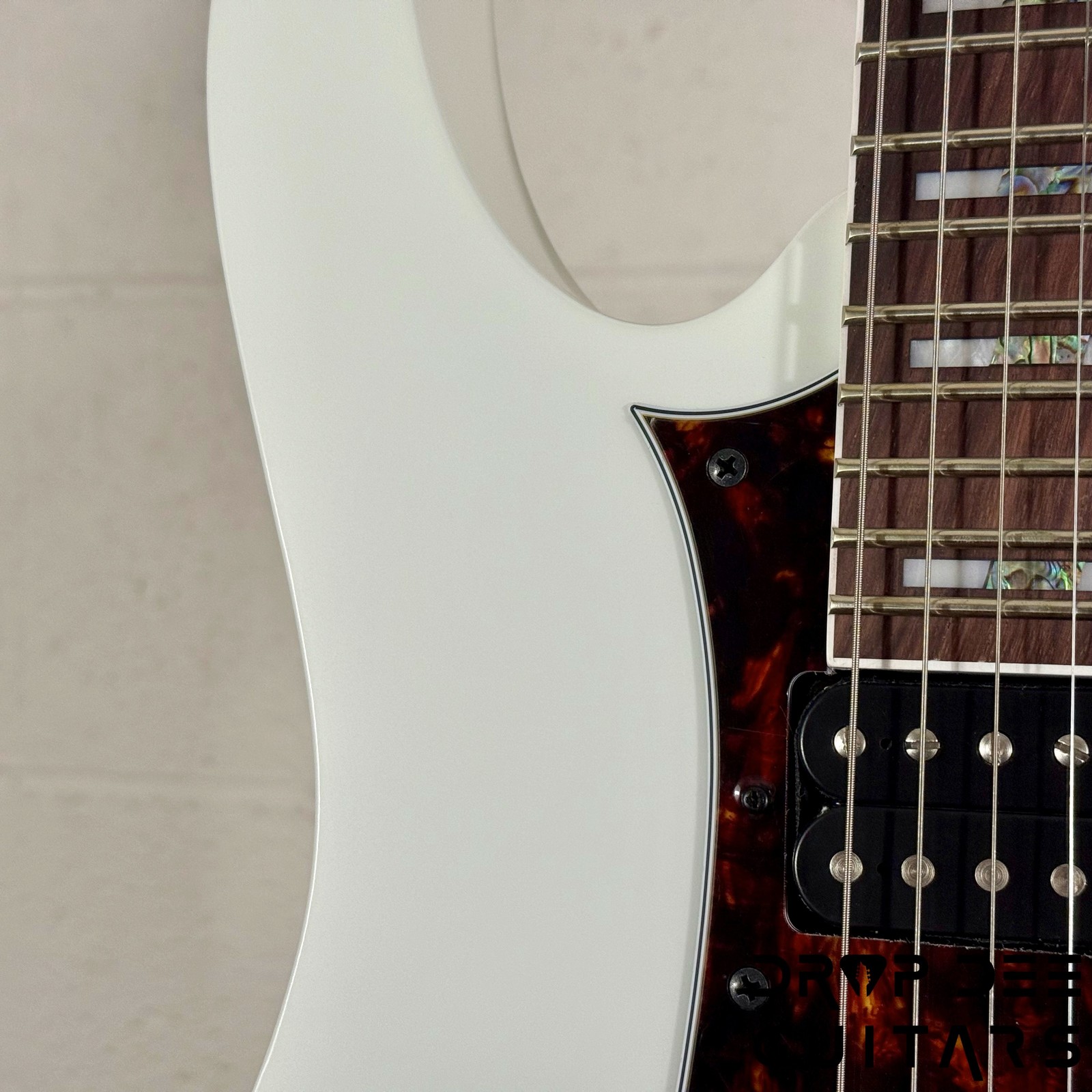 Ibanez Prestige RG653DX Electric Guitar w/ Case – White Flat
