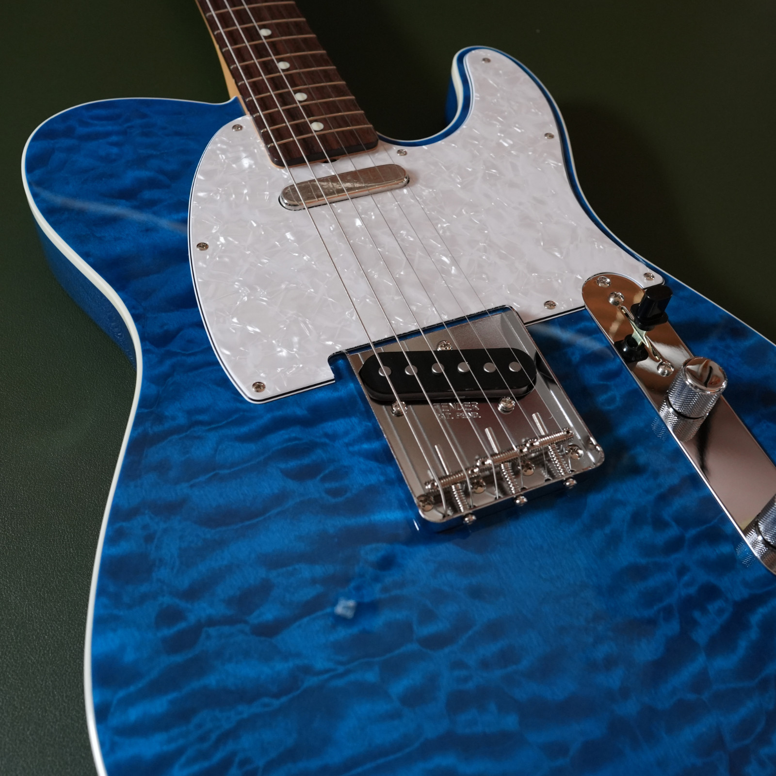 Fender FSR Made In Japan Traditional 60s Custom Telecaster Translucent Blue