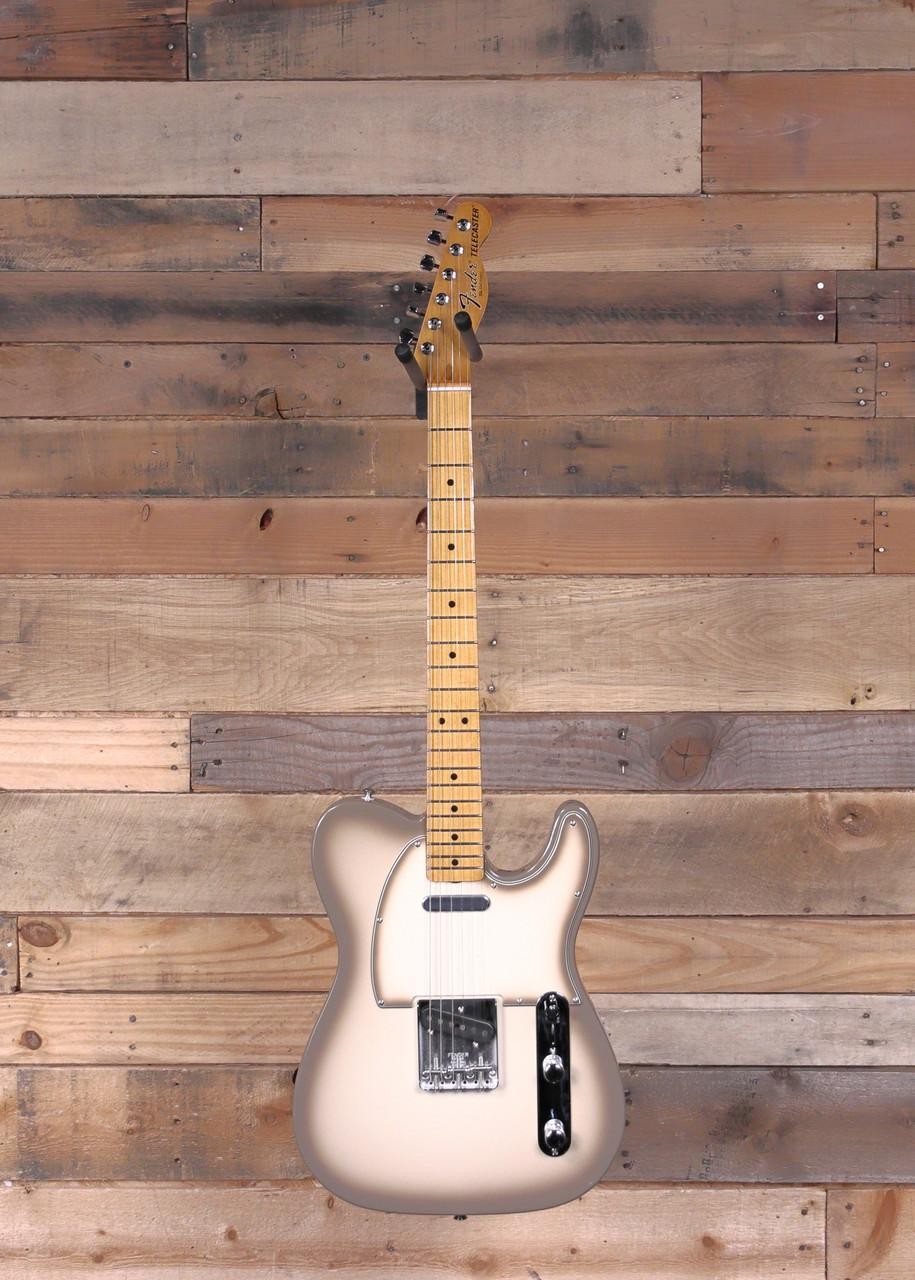 Fender Limited Edition Vintera II ’60s Telecaster Antigua w/ Gigbag
