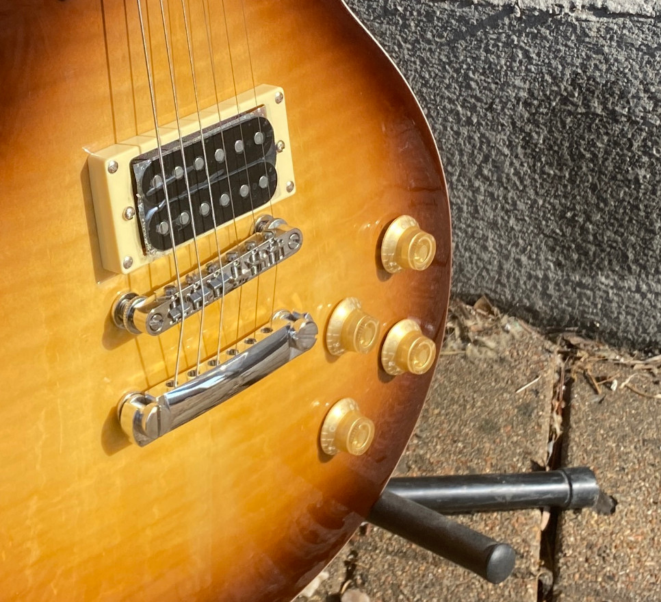 Flamed Maple Top Solid Body Electric Guitar 22 Frets Clearance sale