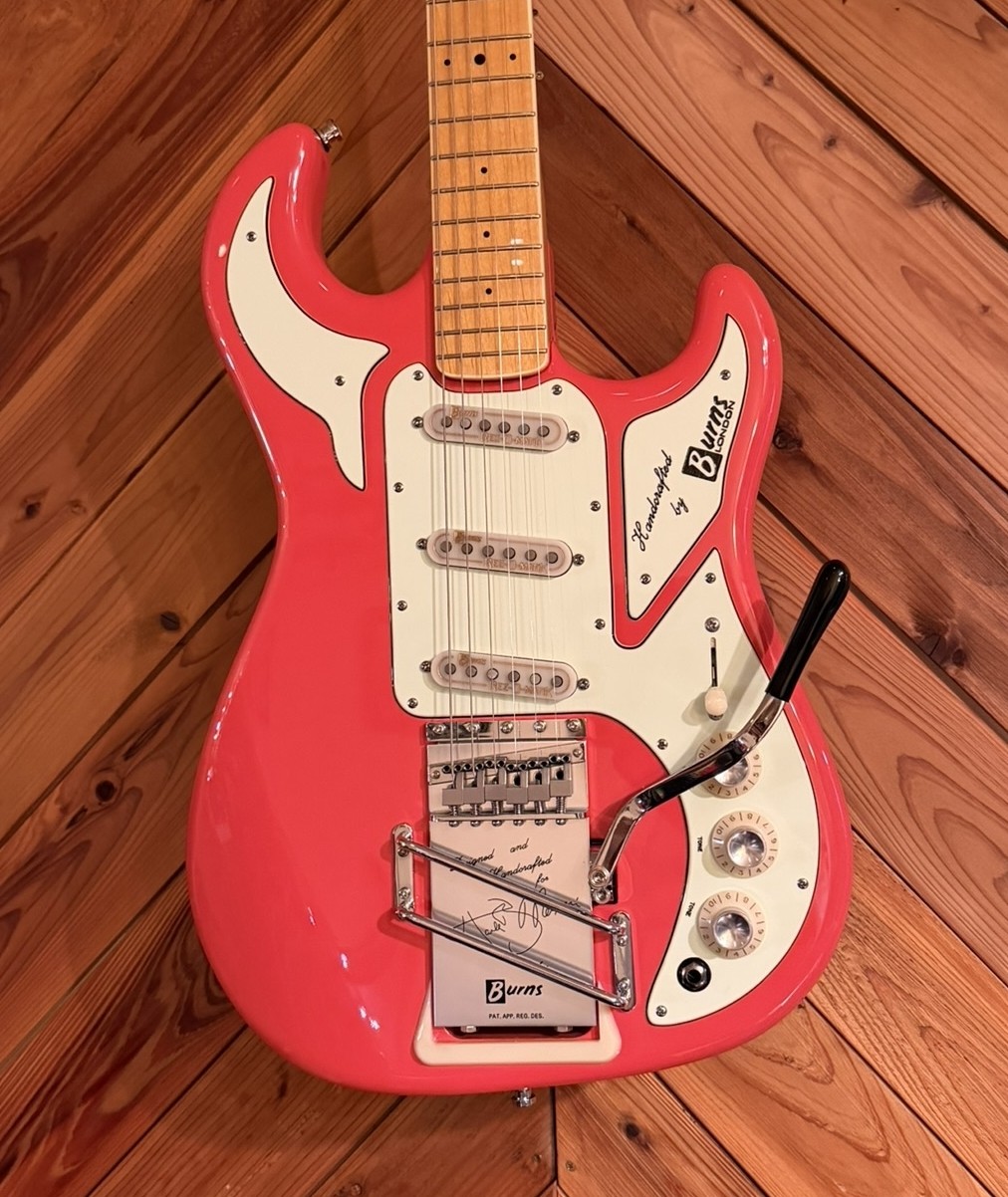 Burns Hank Marvin Signature Electric Guitar Fiesta Red Used Rock Maple Neck
