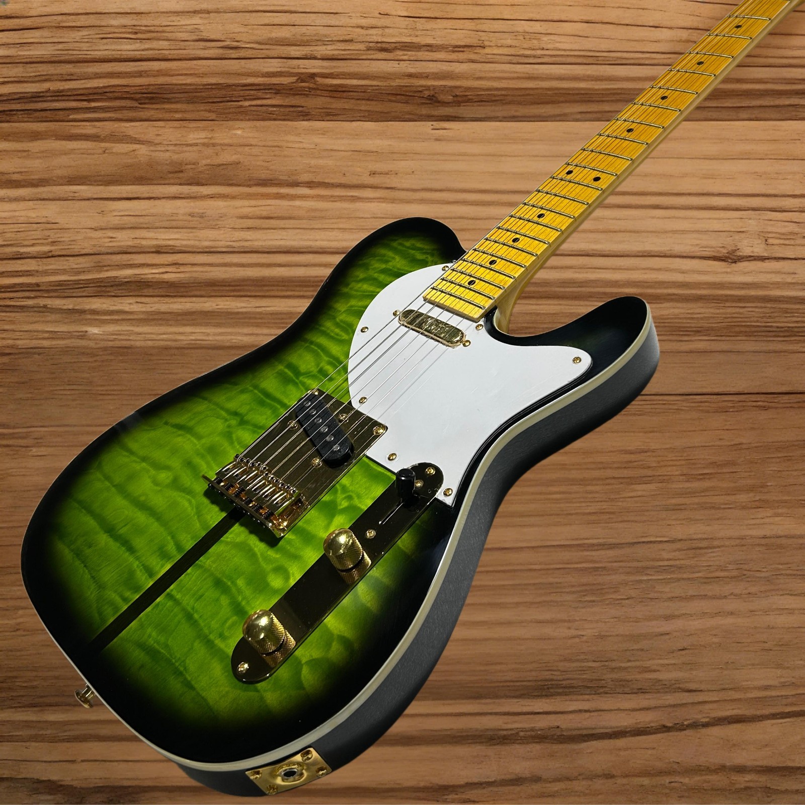 Tele Electric Guitar Green Burst Color Cloud Maple Top Golden Hardware