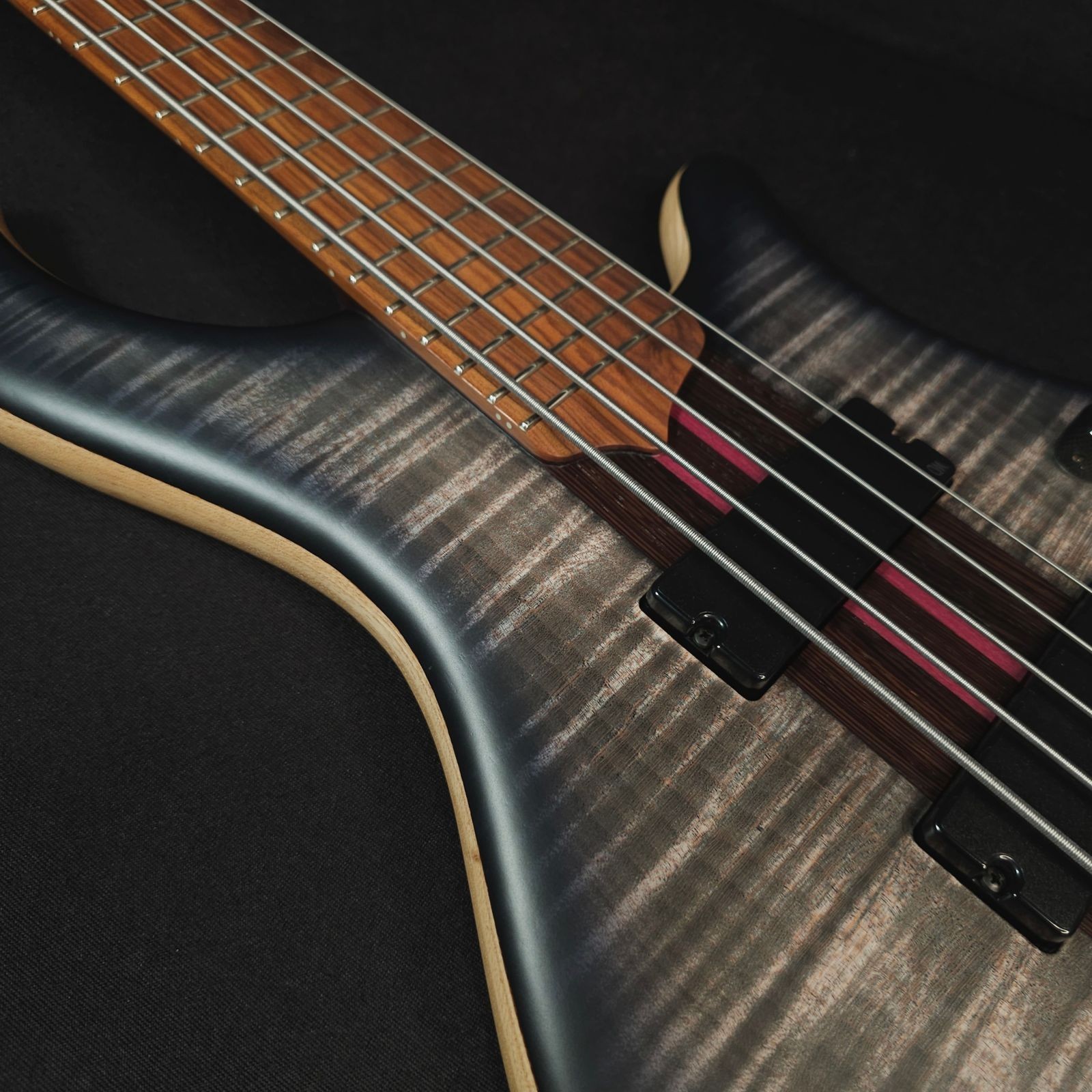 Mayones Patriot 5 2024 – Transparent Black