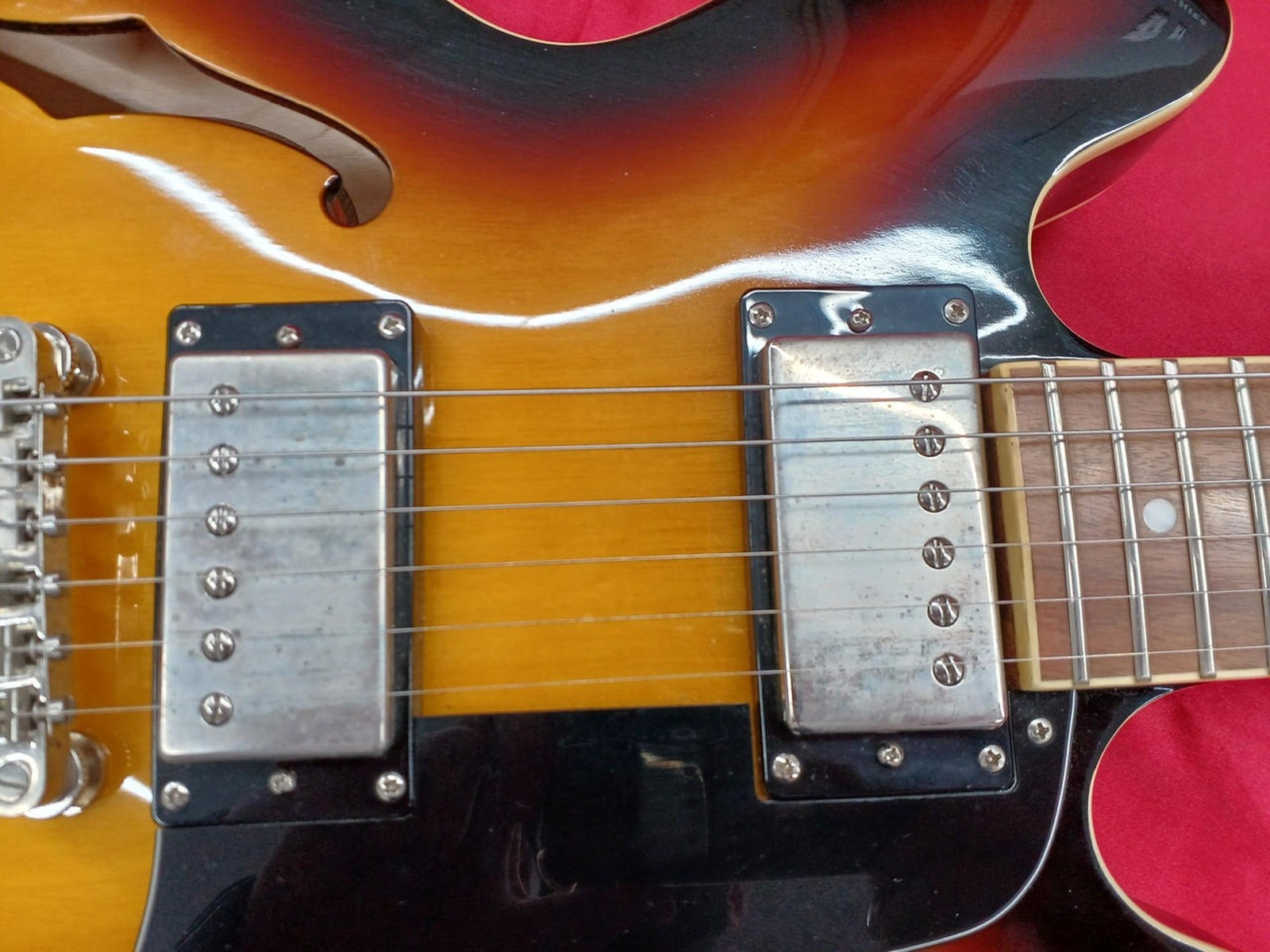 EPIPHONE ES-339 Used Maple body Mahogany neck Laurel fingerboard w/Gig case