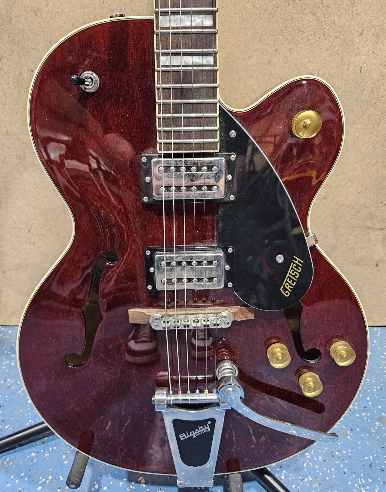 Gretsch G2420T/WLNT Streamliner Single-Cutaway Hollowbody Electric Guitar