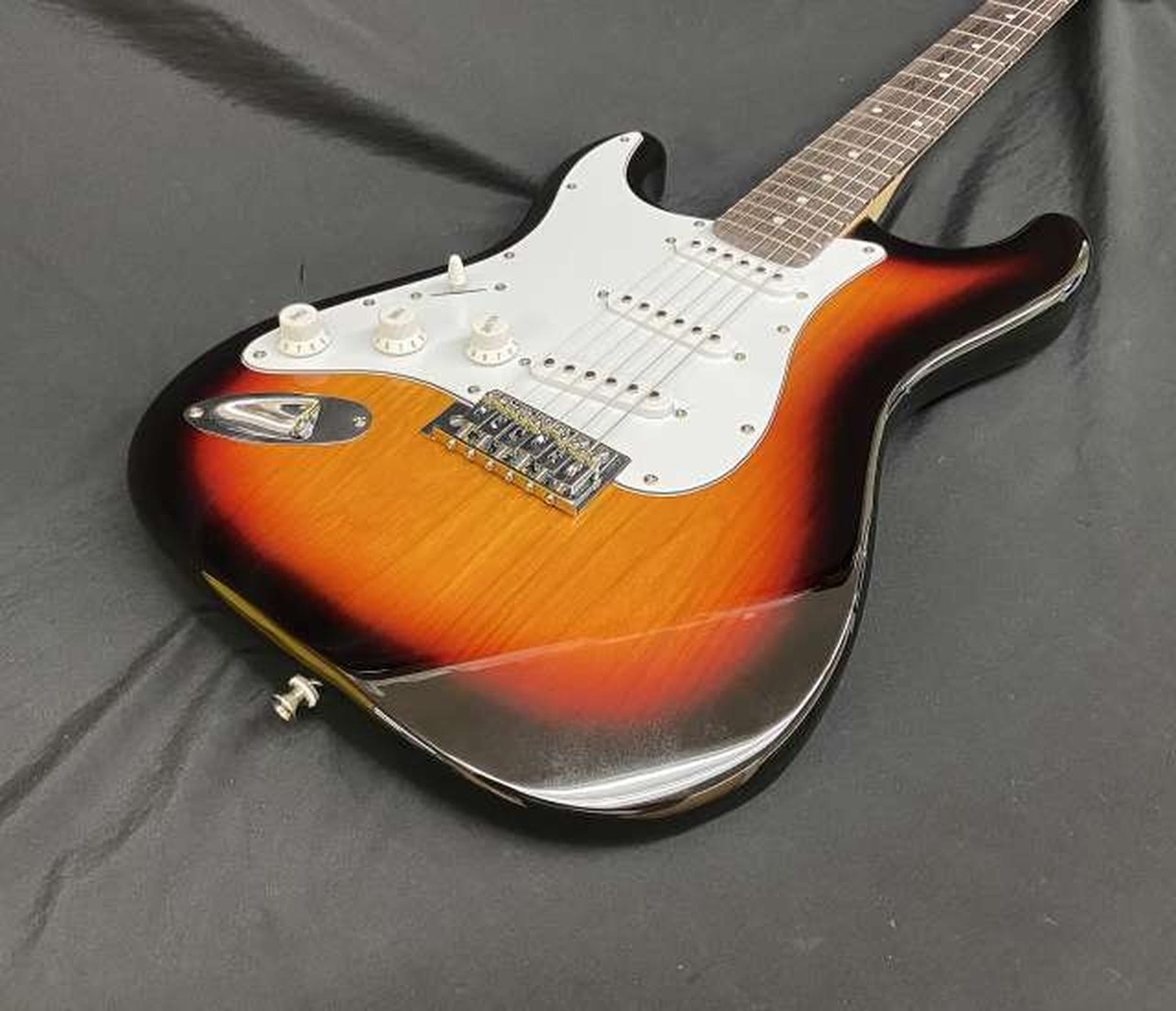 SELDER ST-16 Used Lefty Solid wood body Engineering wood fingerboard w/Soft case