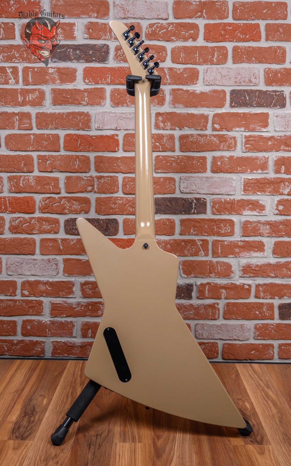 Gibson Government Series II Explorer Government Tan 2013 w/OHSC