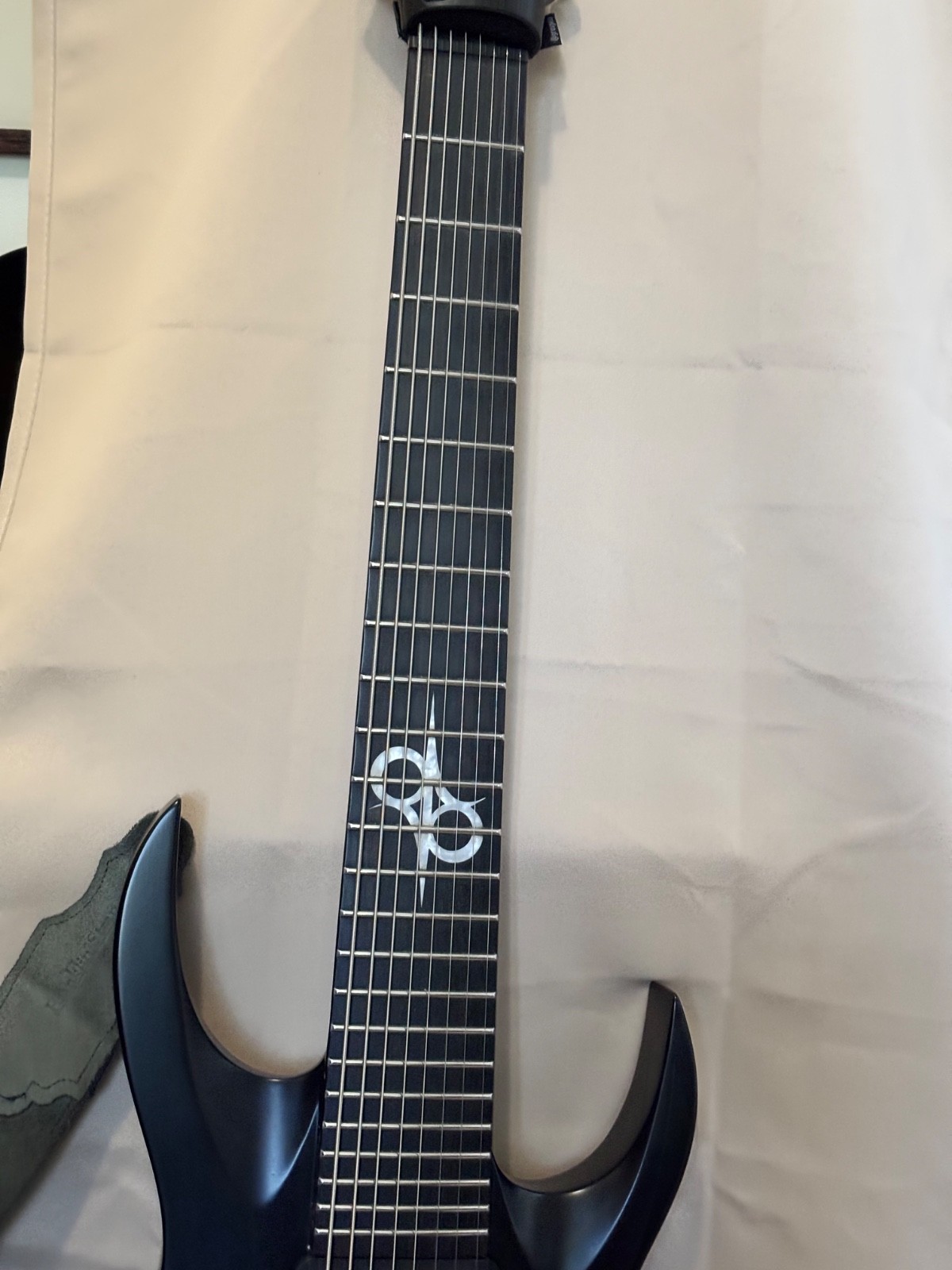 Solar Guitar A1.8C – CARBON BLACK MATTE