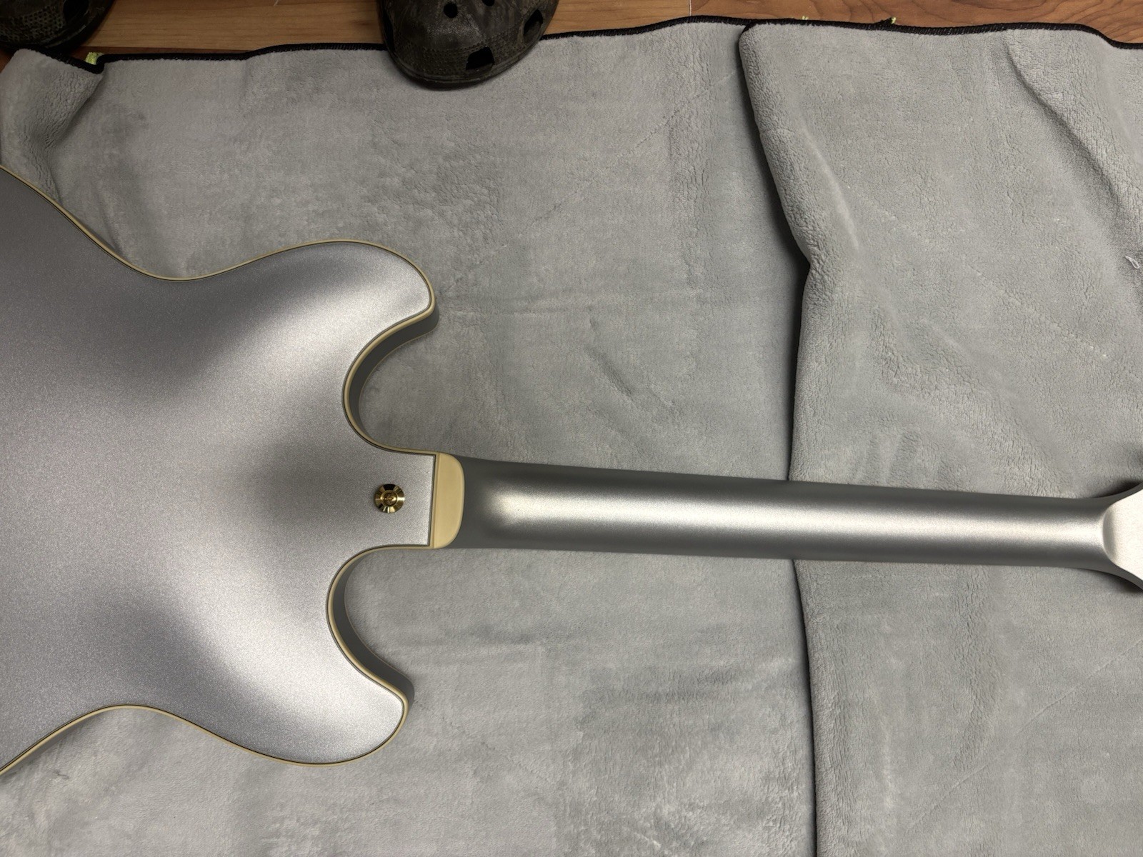 Ibanez Artcore AS73G Semi-hollow Electric Guitar – Moonstone Silver Flat