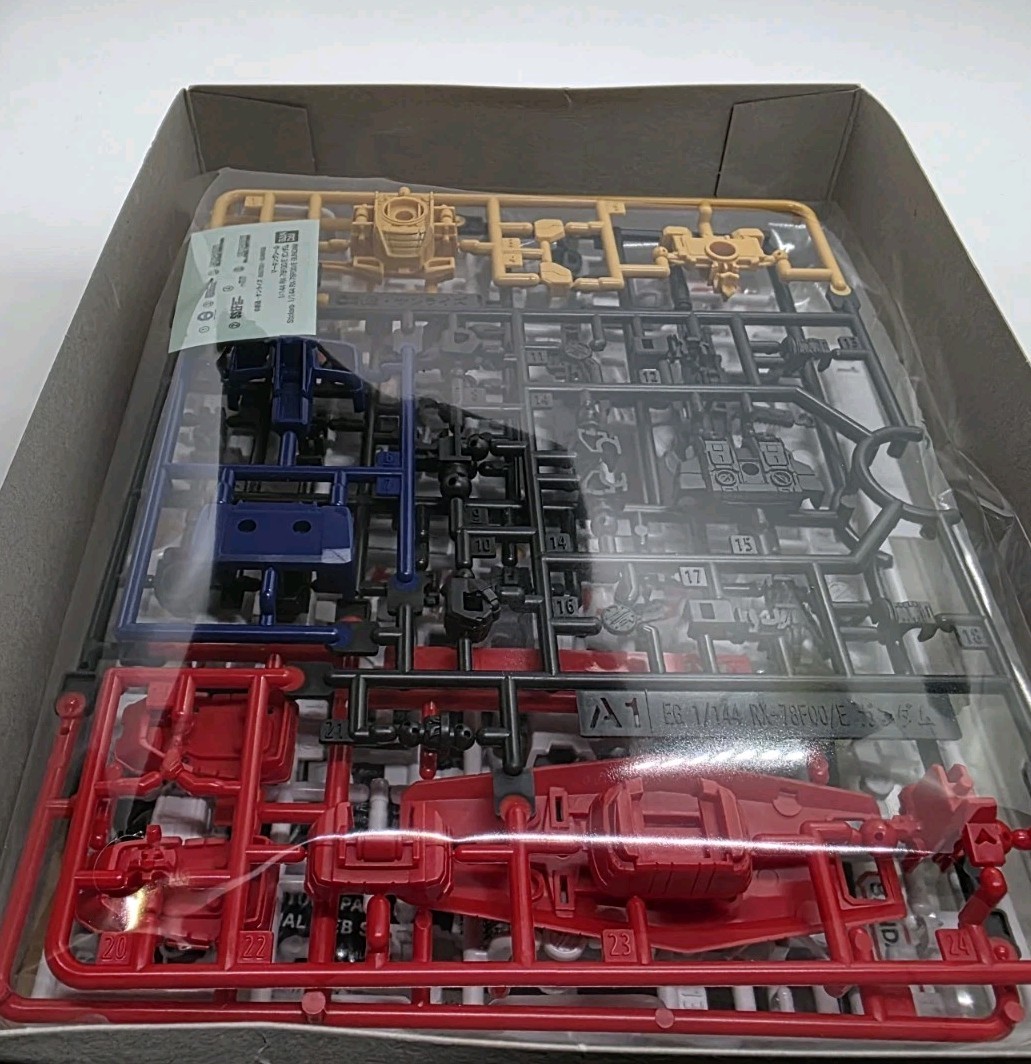 BANDAI EXPO2025 ENTRY GRADE 1/144 RX-78F00/E GUNDAM USA SHIPPING